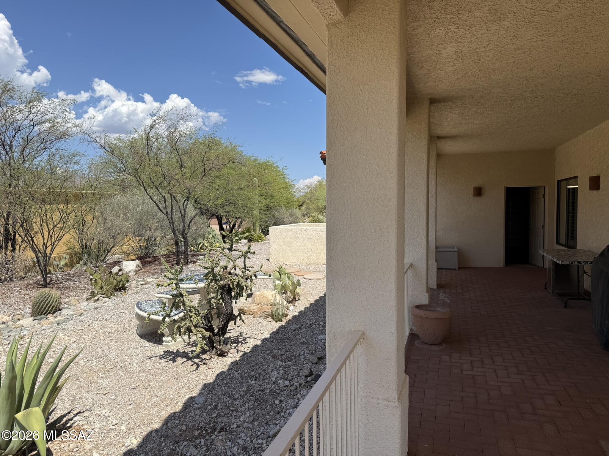 Alta Vista (99-145) - Residential Lease