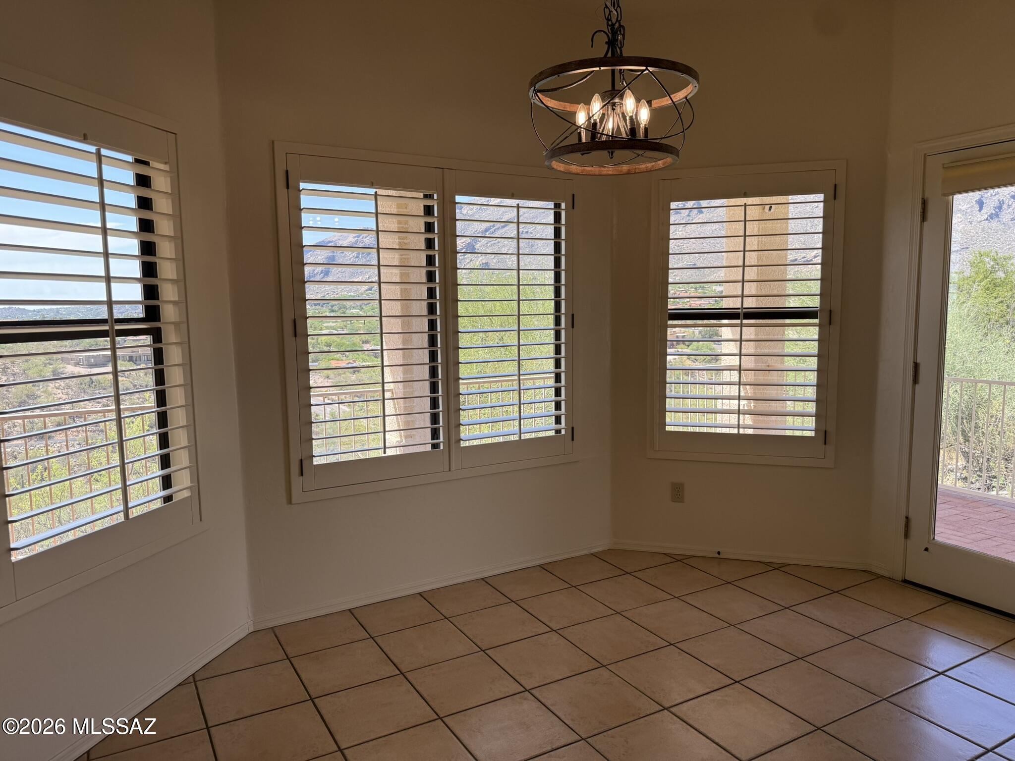 Alta Vista (99-145) - Residential Lease