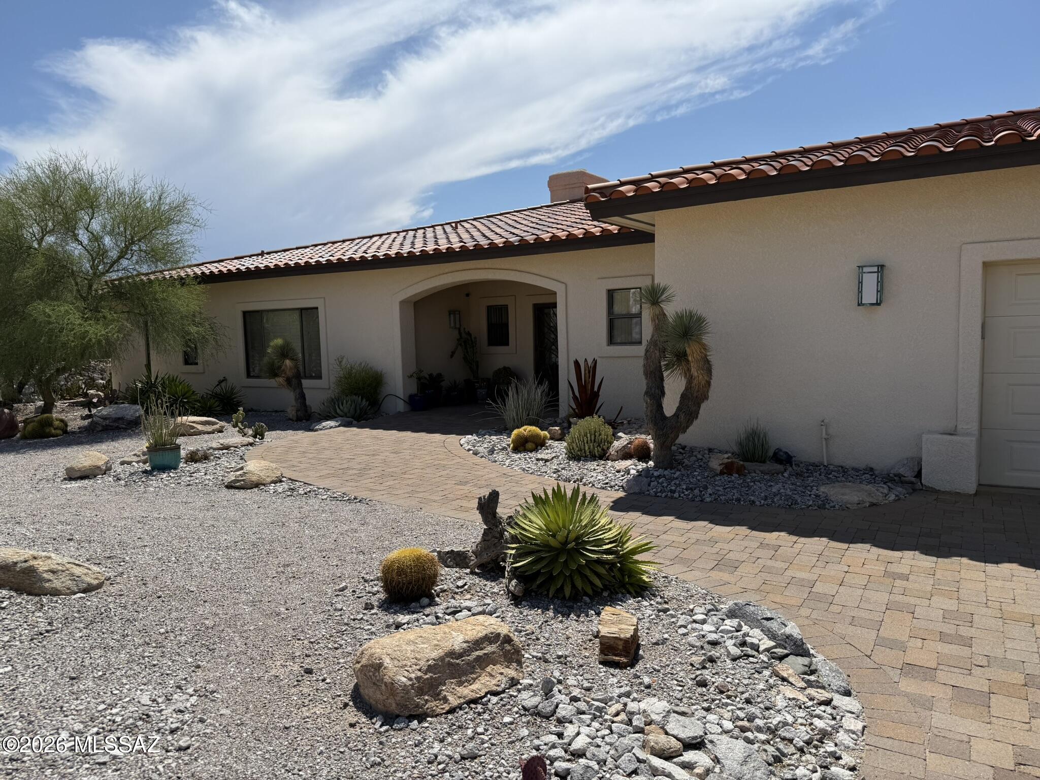Alta Vista (99-145) - Residential Lease