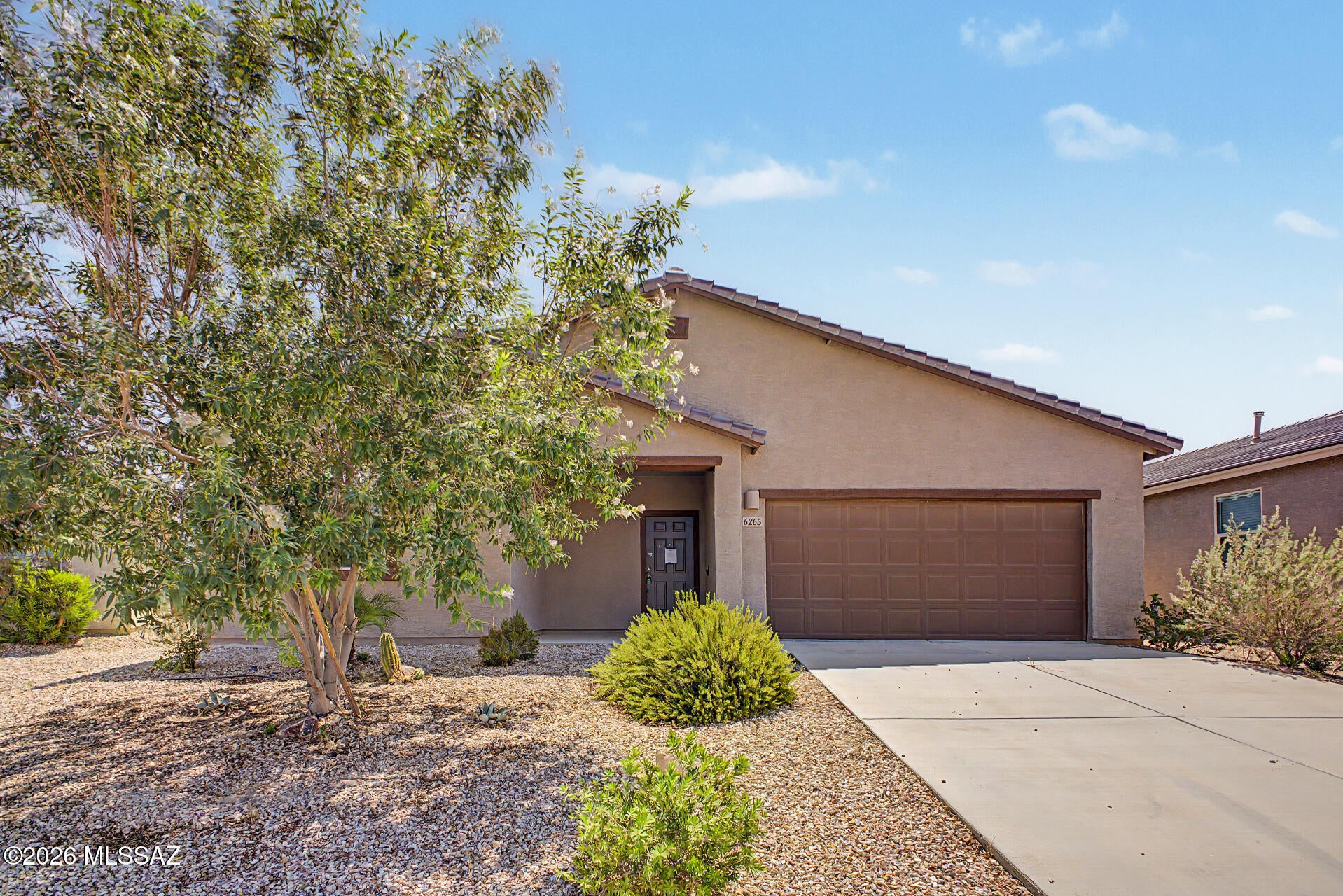 Valencia Crossing - Residential