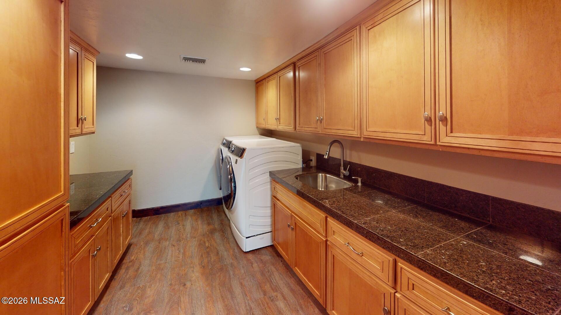 Unsubdivided - Residential Lease