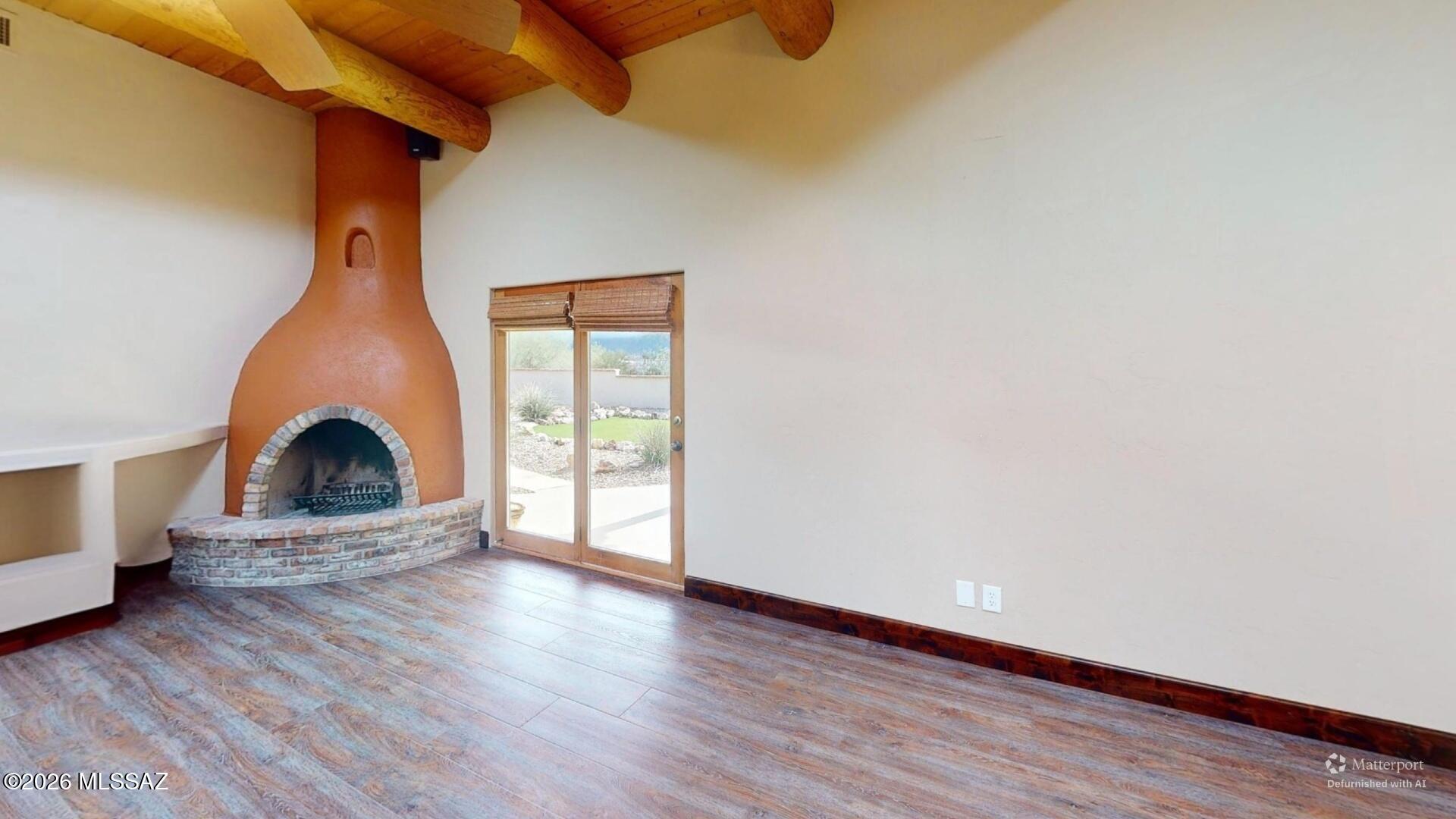 Unsubdivided - Residential Lease