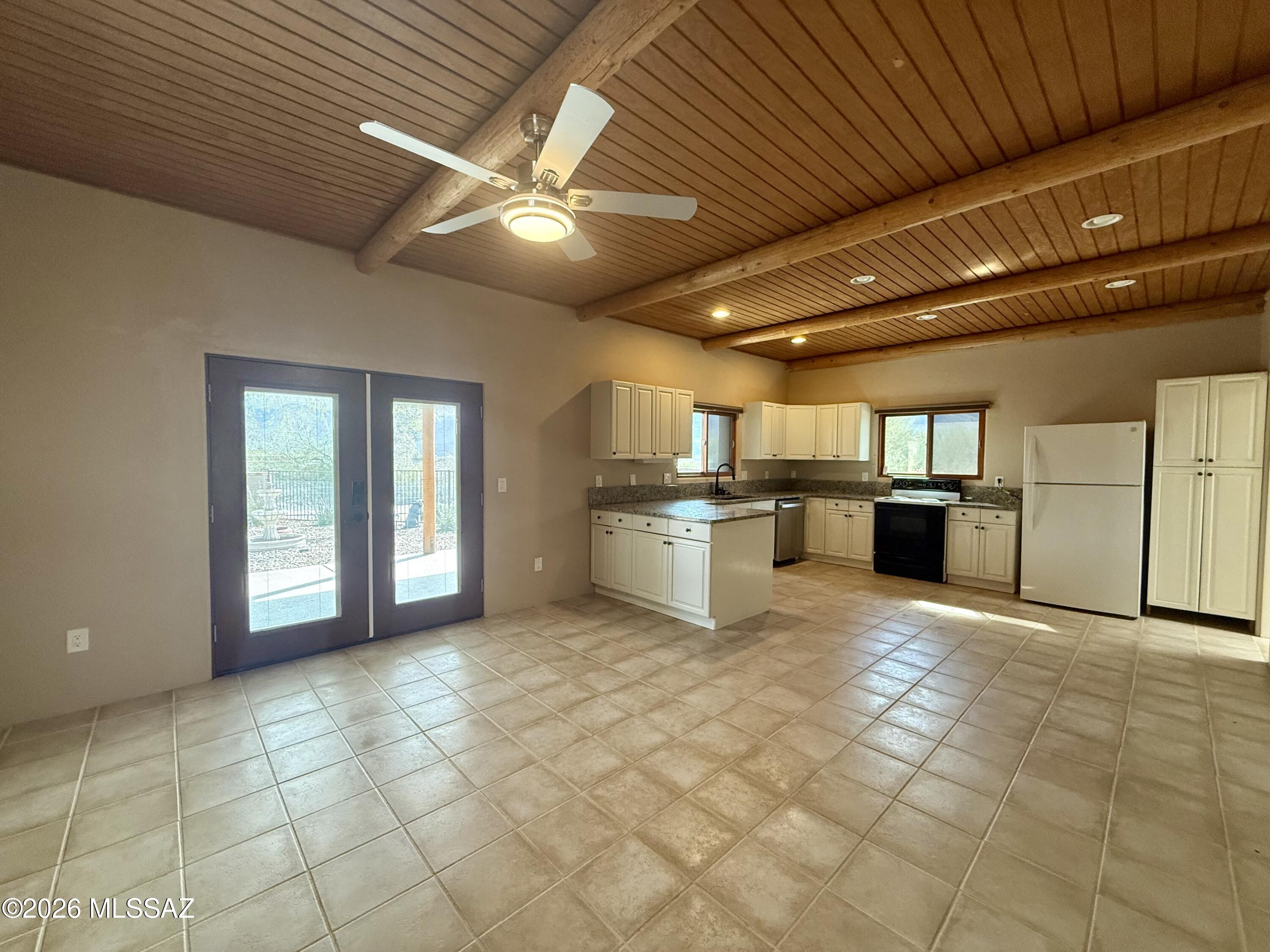 Unsubdivided - Residential Lease