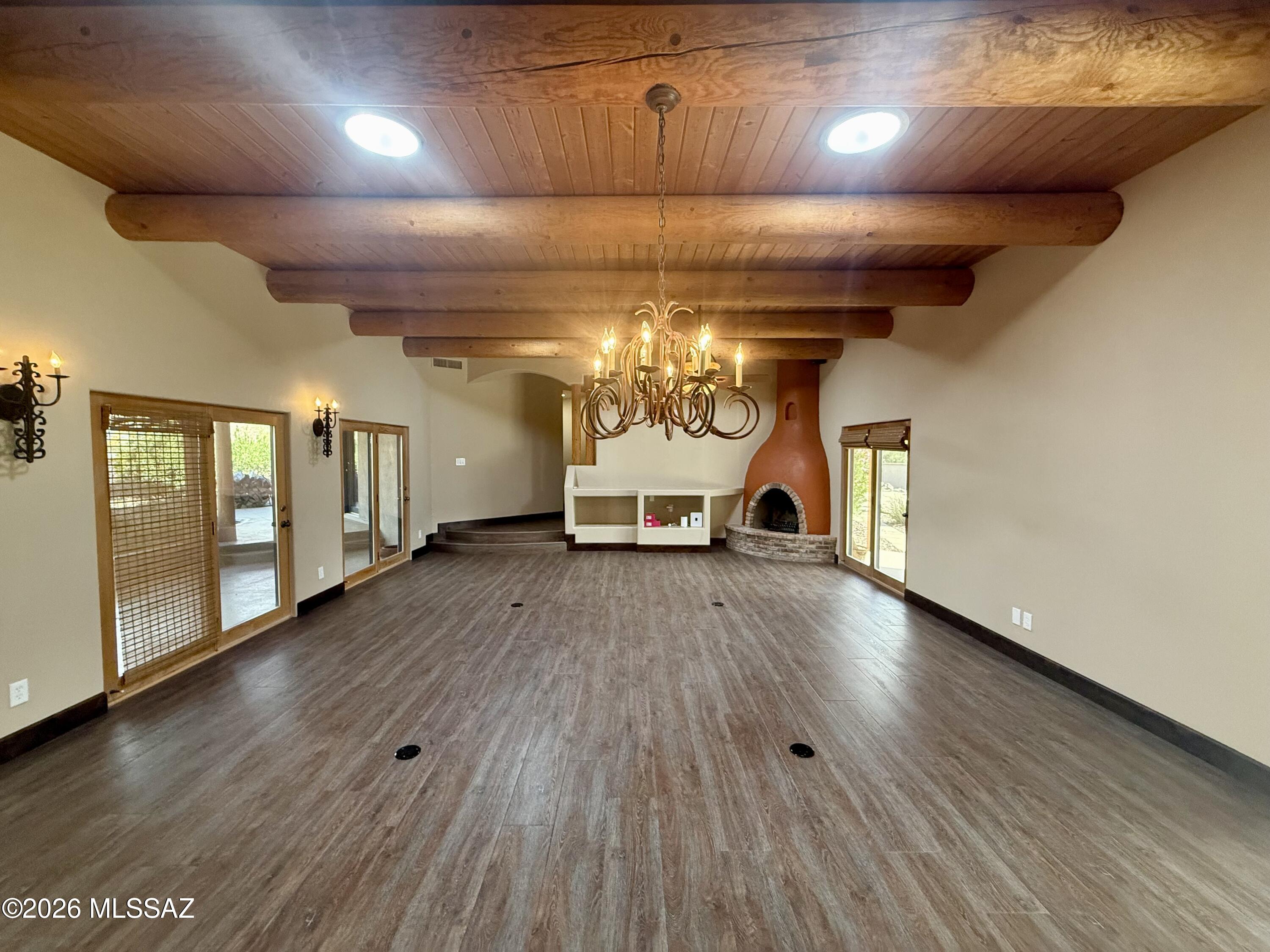 Unsubdivided - Residential Lease
