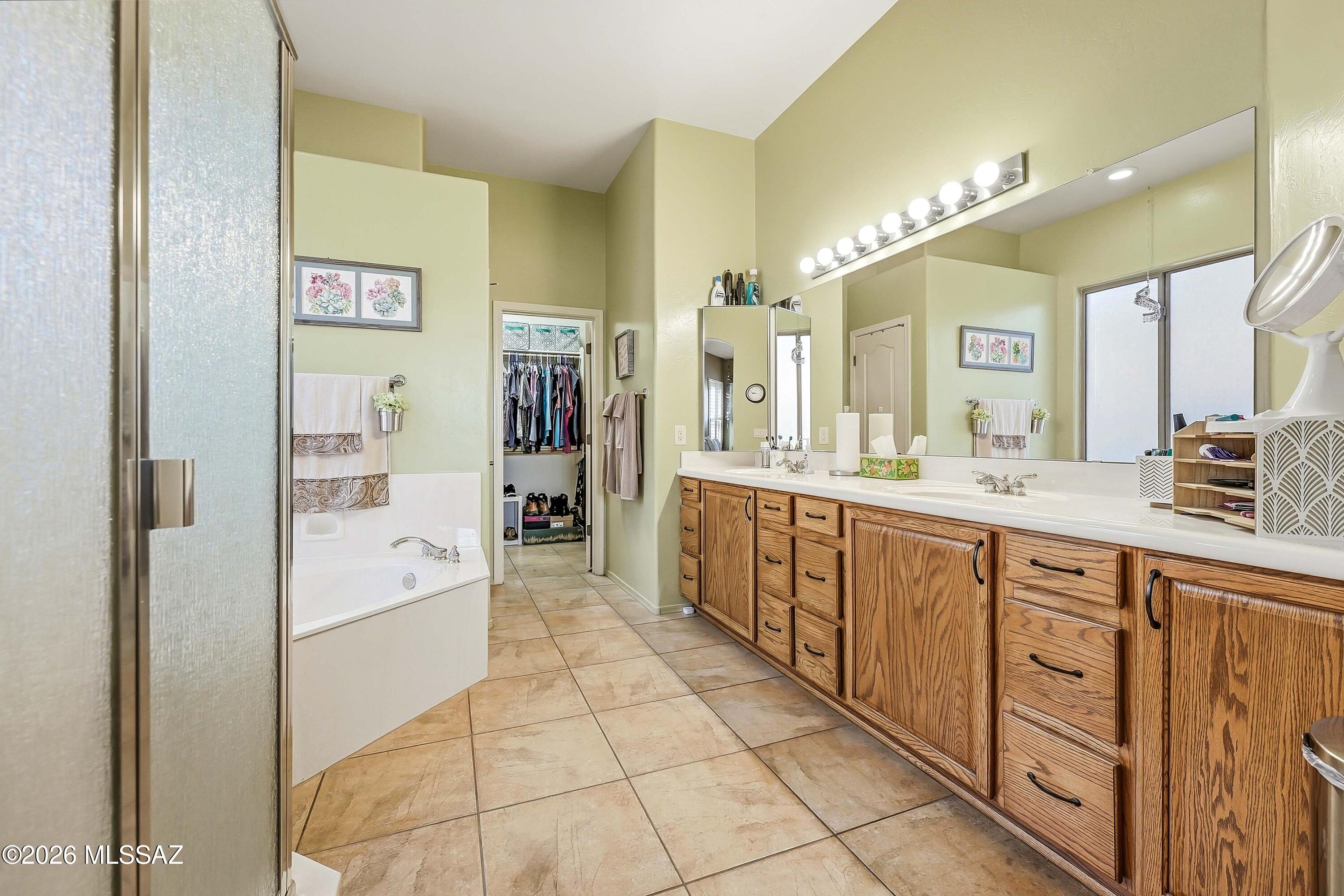 Las Campanas BLK H (1-84) - Residential