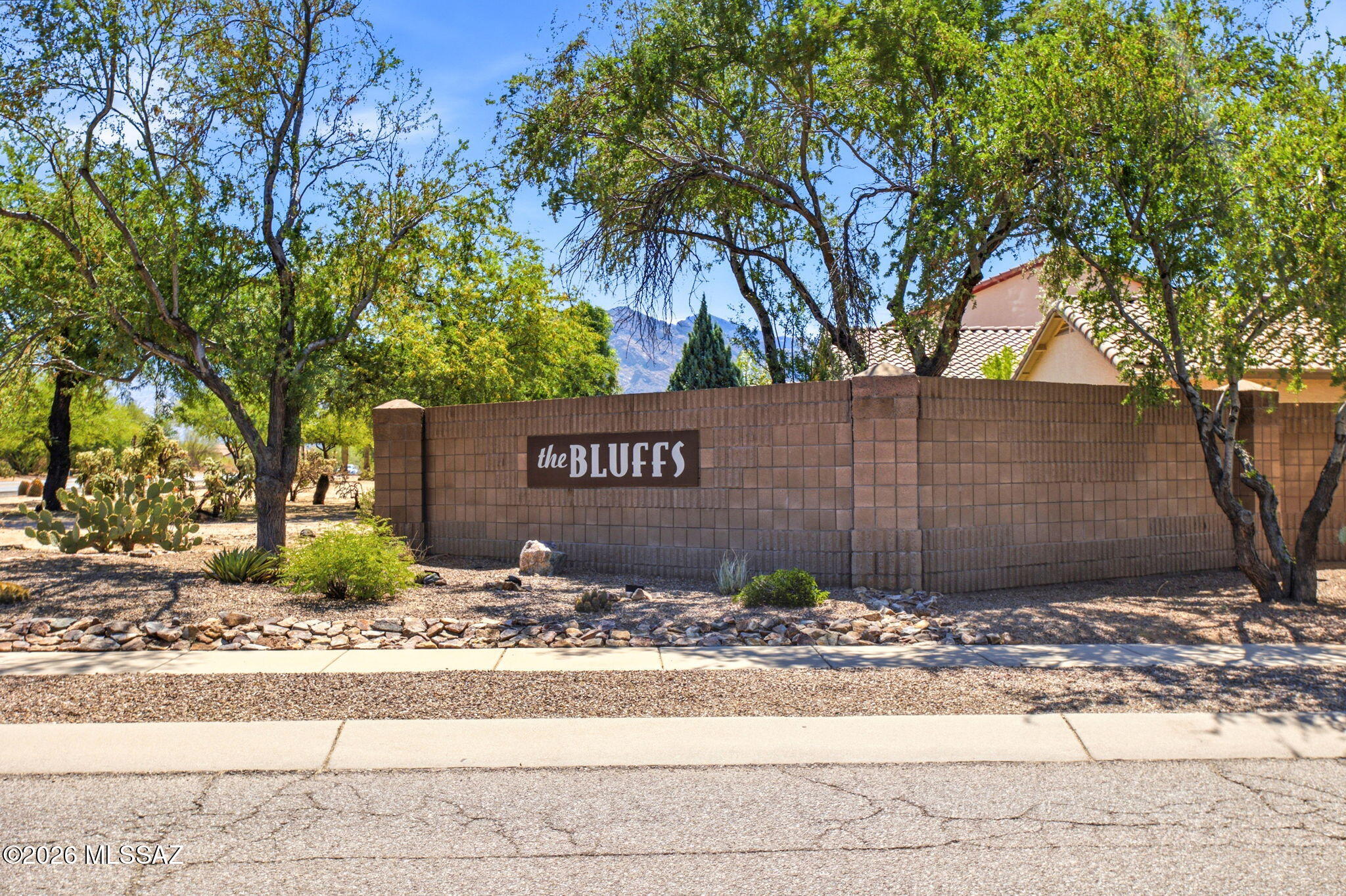 Bluffs (The) 2 - Residential