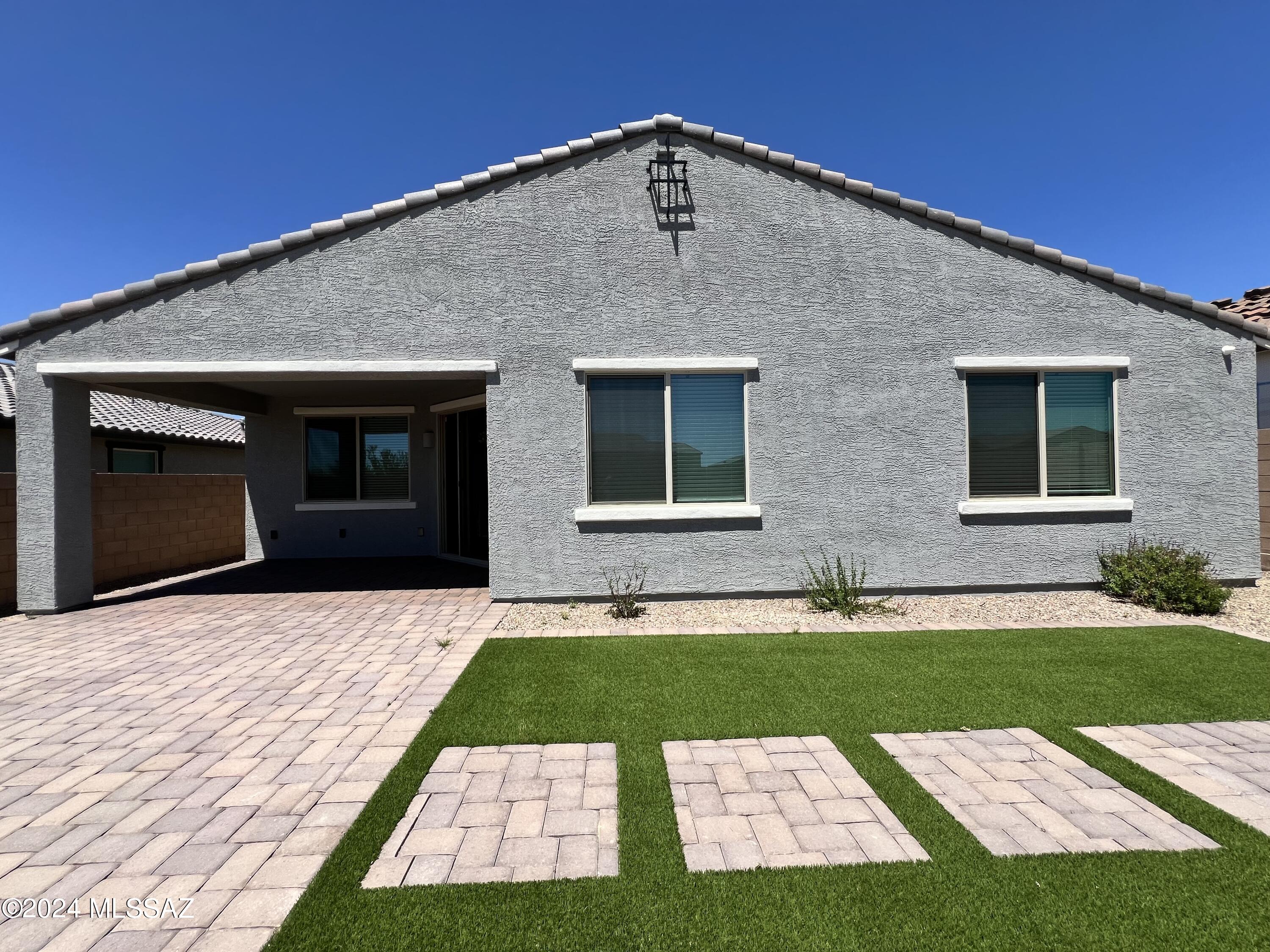 Twin Peaks and Lambert Lane - Residential Lease