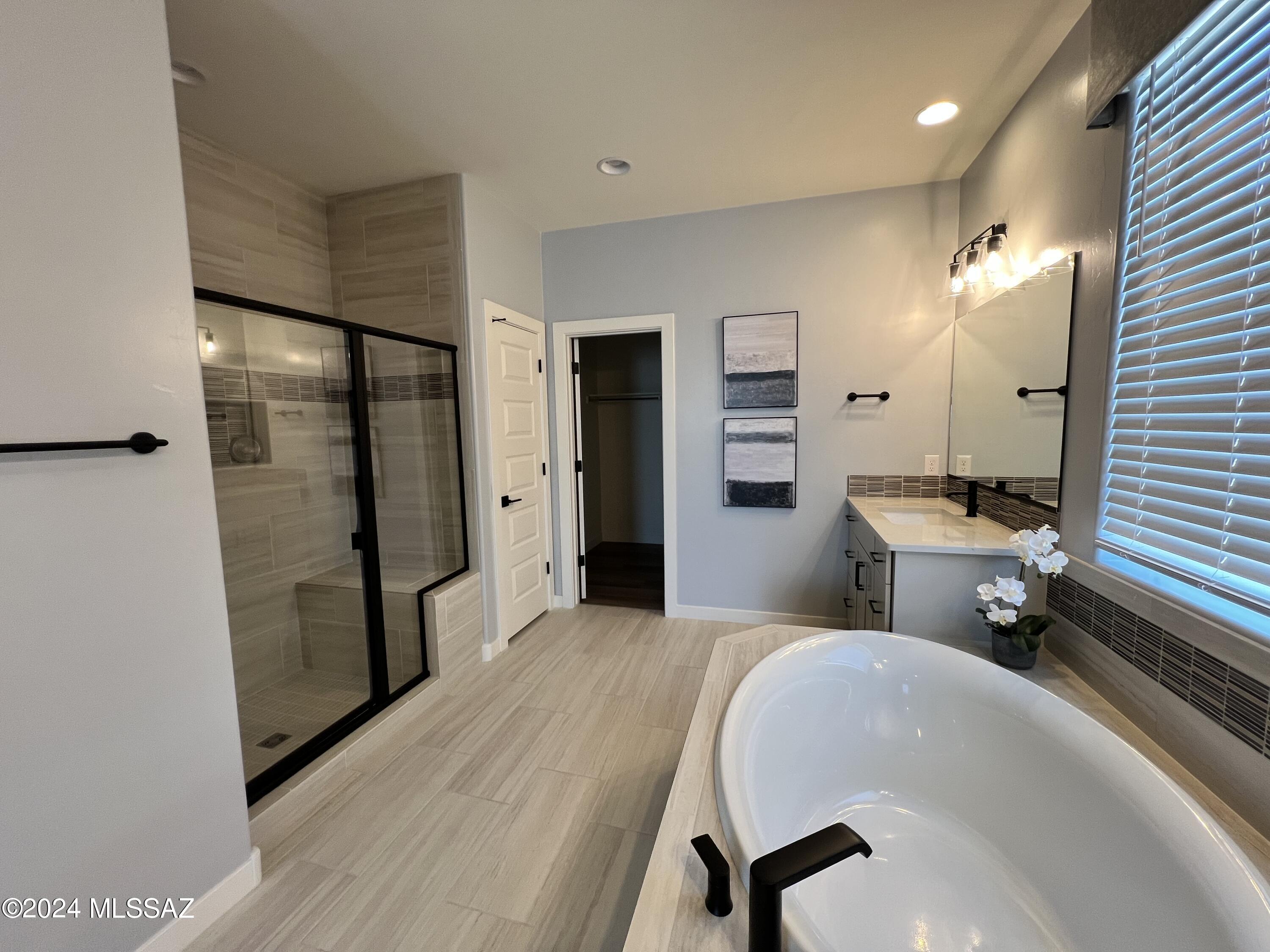 Twin Peaks and Lambert Lane - Residential Lease