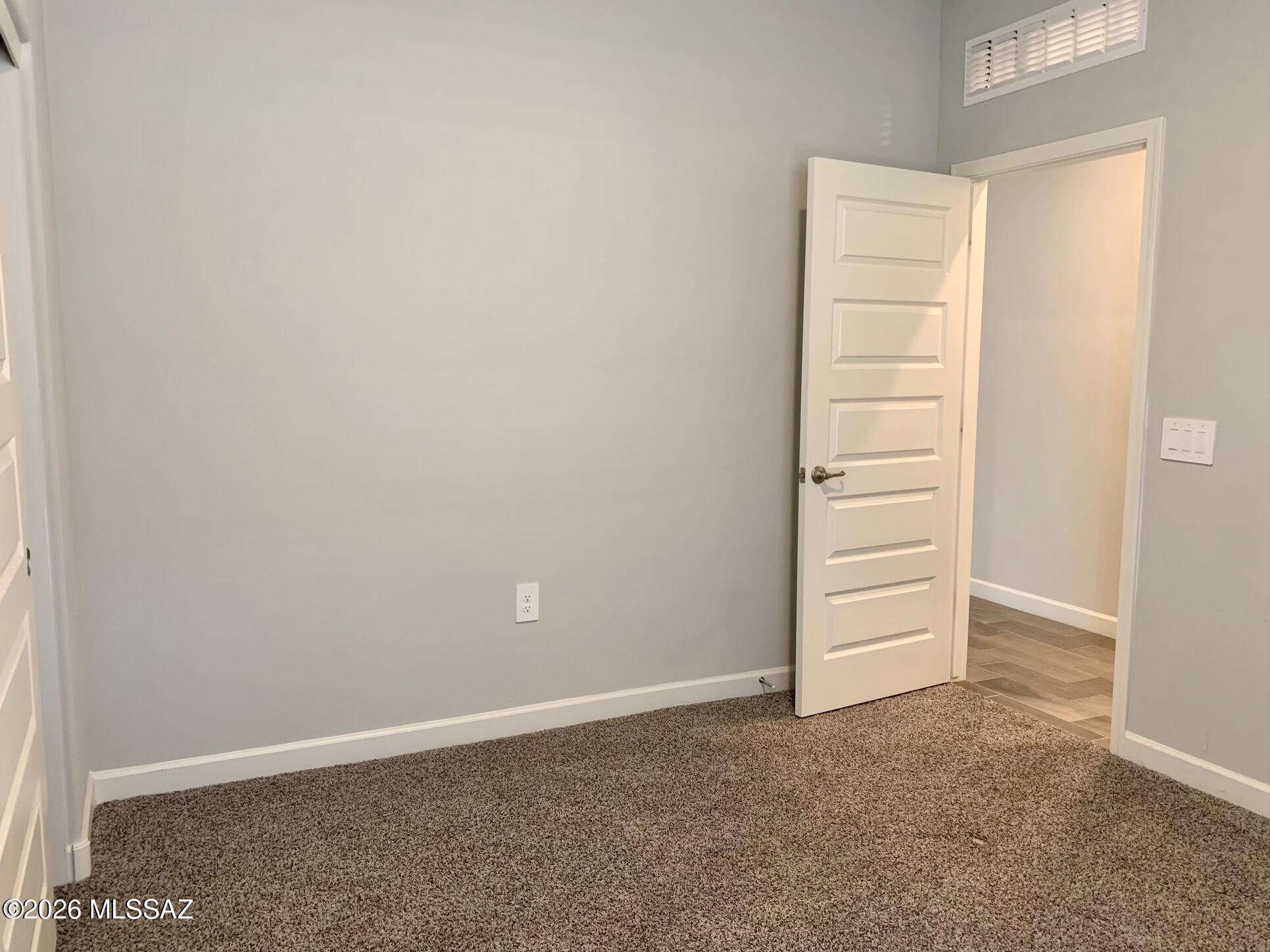 Saguaro Bloom 7B - Residential