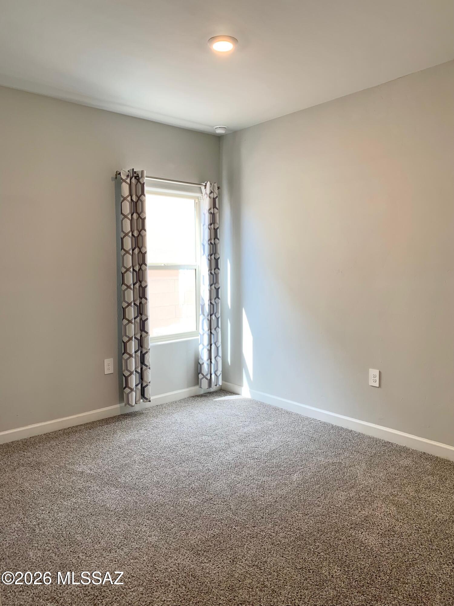 Saguaro Bloom 7B - Residential