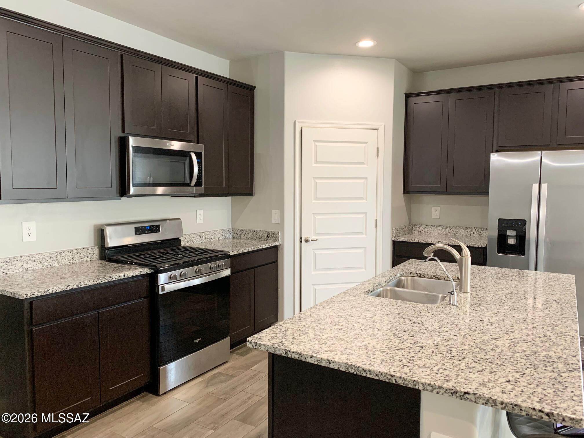 Saguaro Bloom 7B - Residential