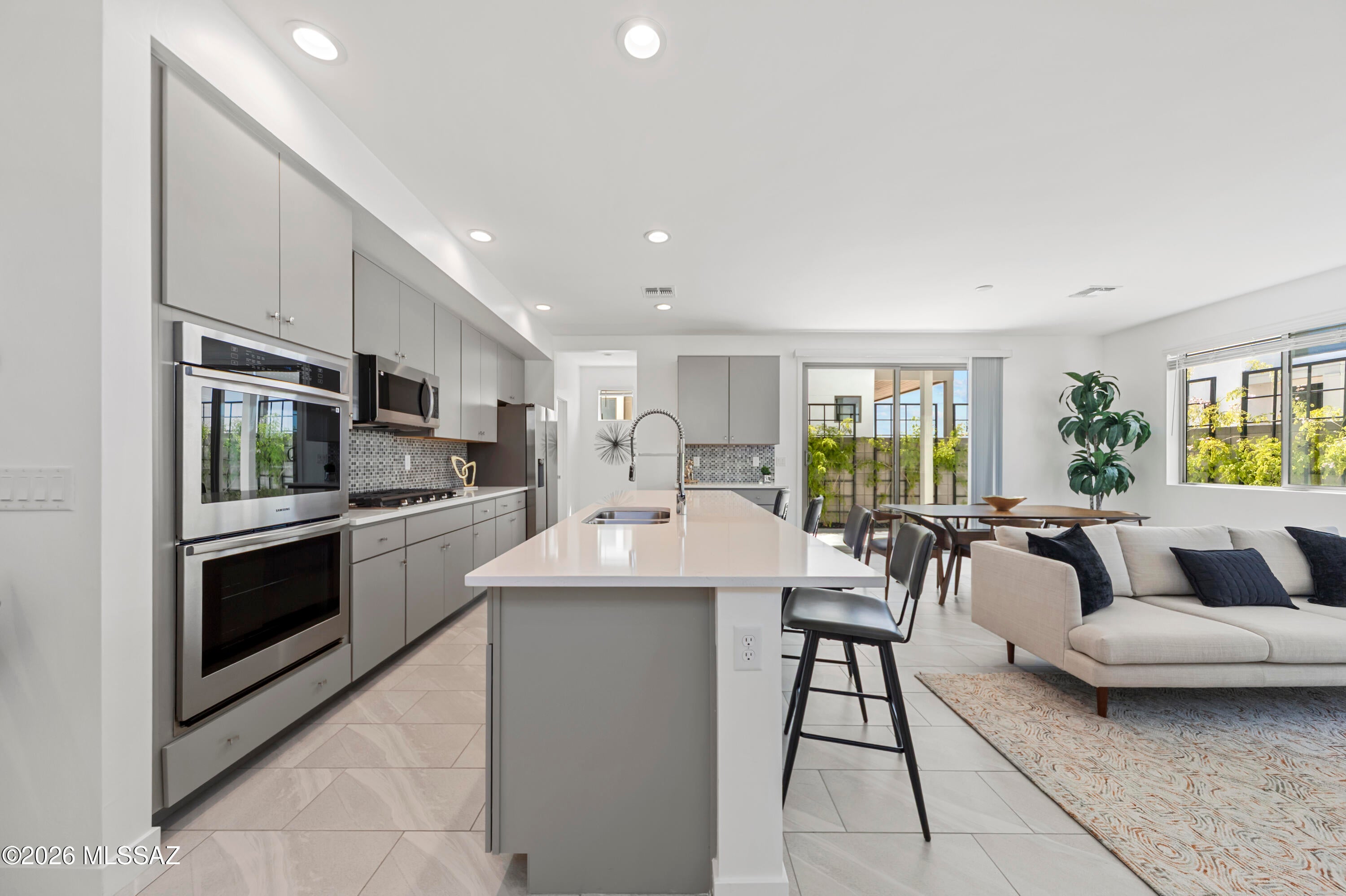 Pearl at the Bridges - Residential