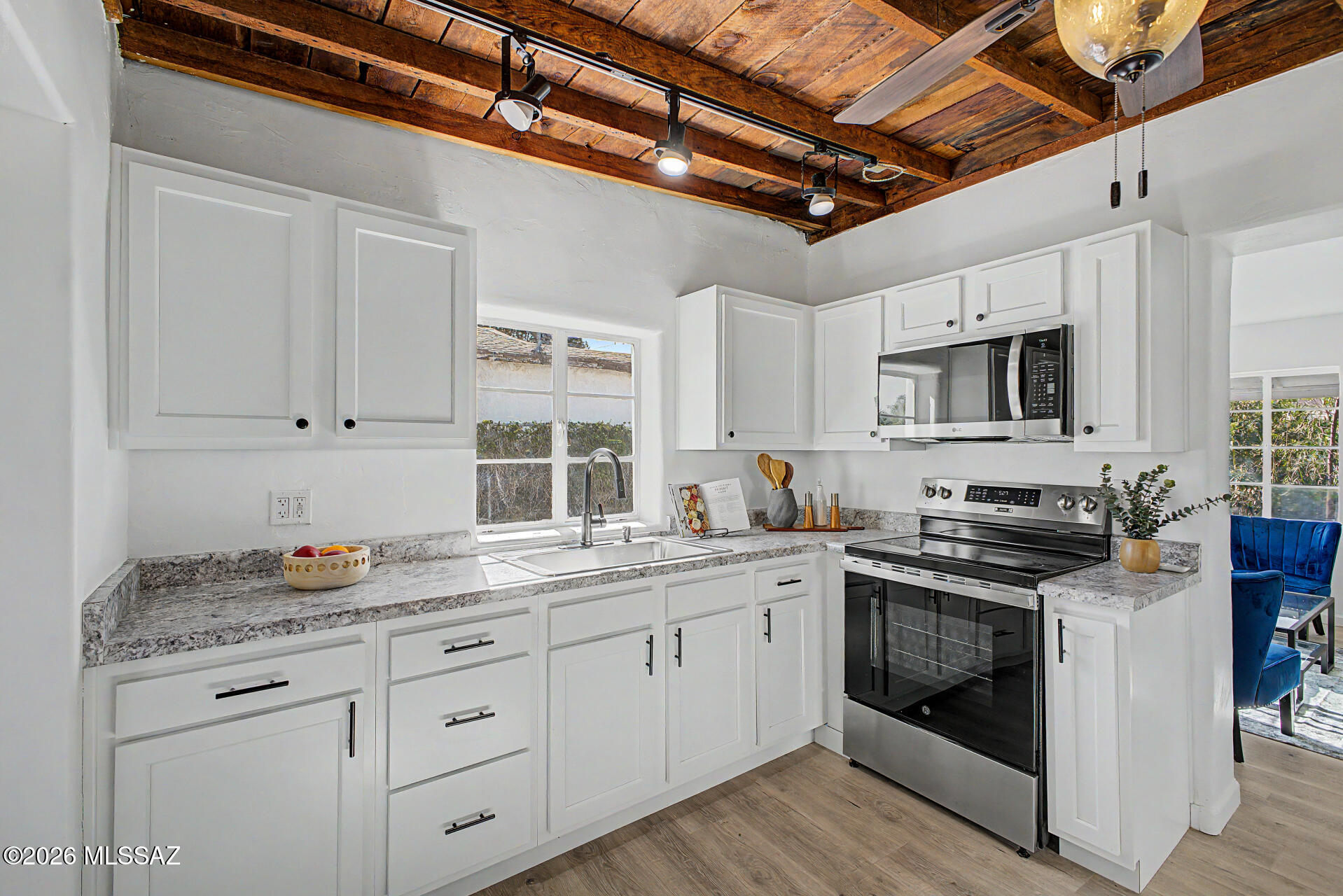 Sunset Villa Addition - Residential