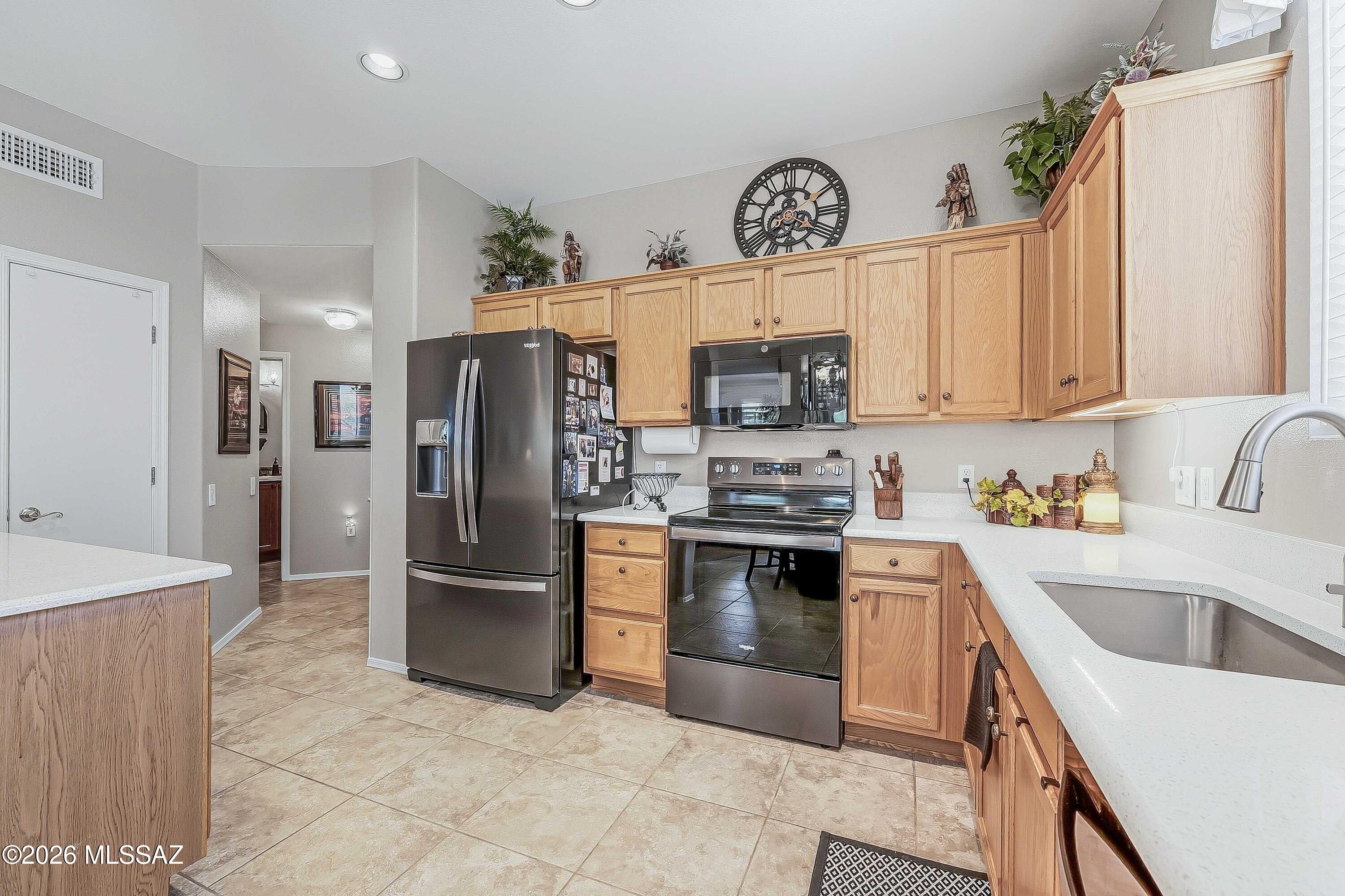 Las Campanas BLK G (96-216) - Residential