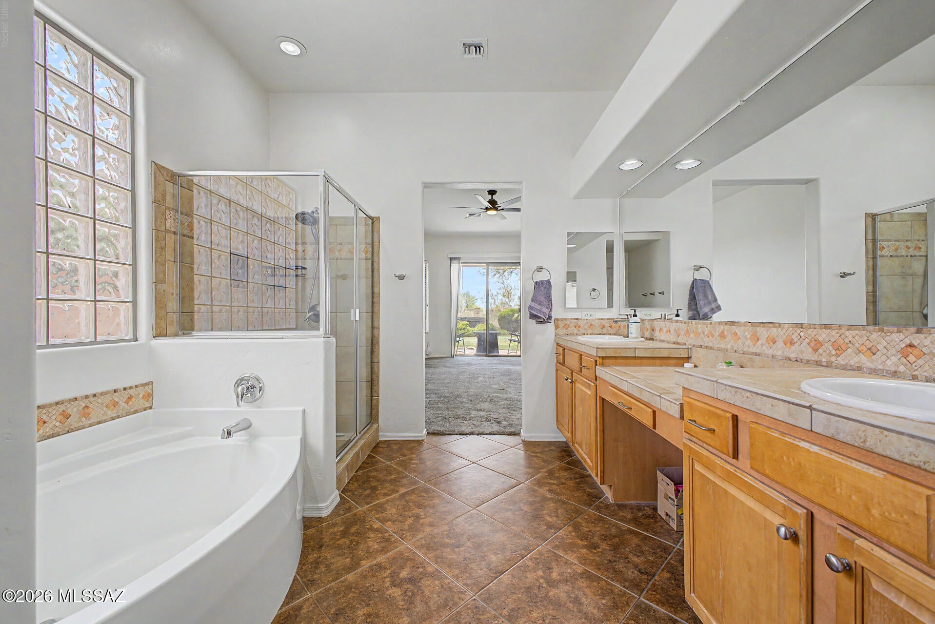 Rancho Del Lago (541-607) - Residential