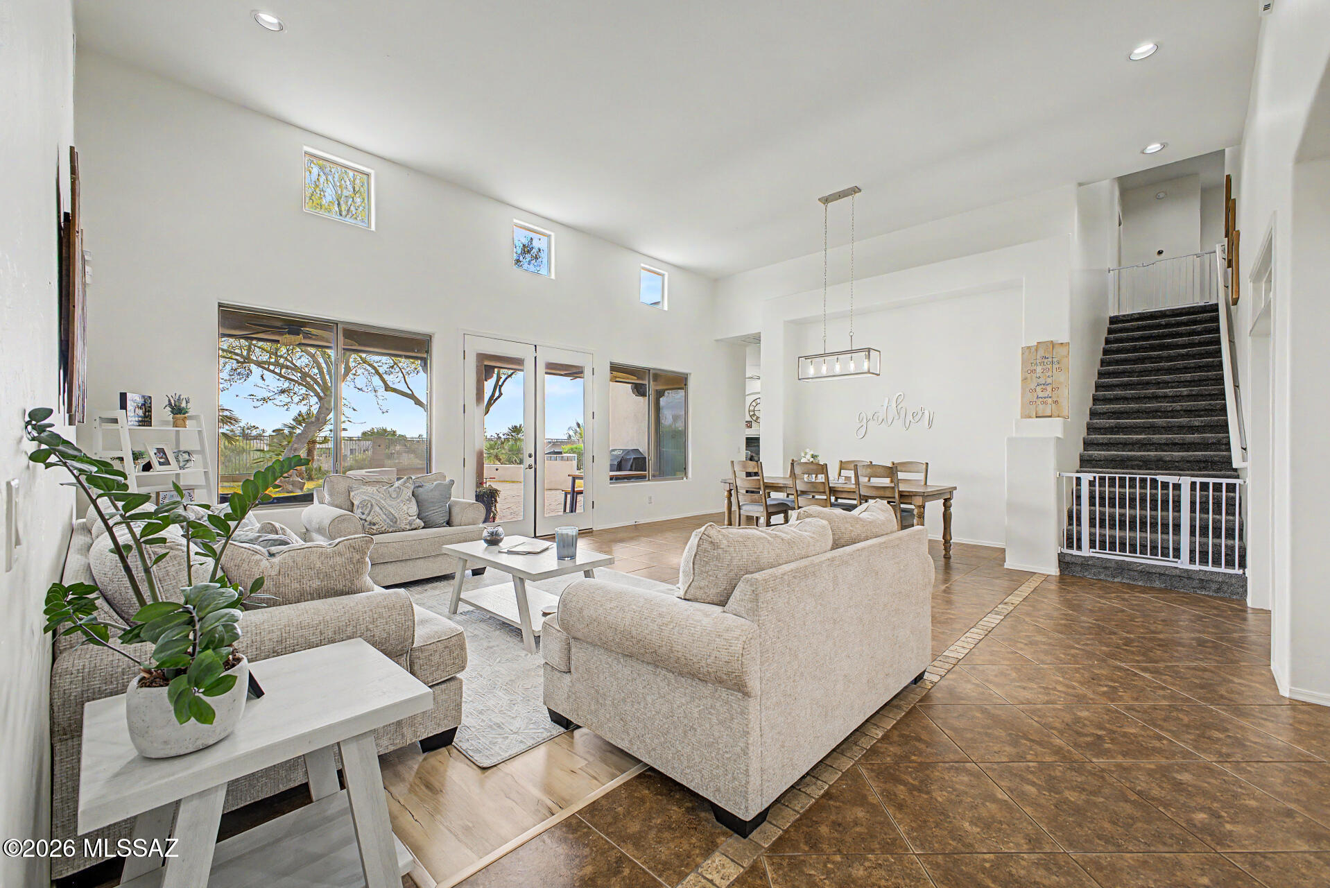 Rancho Del Lago (541-607) - Residential
