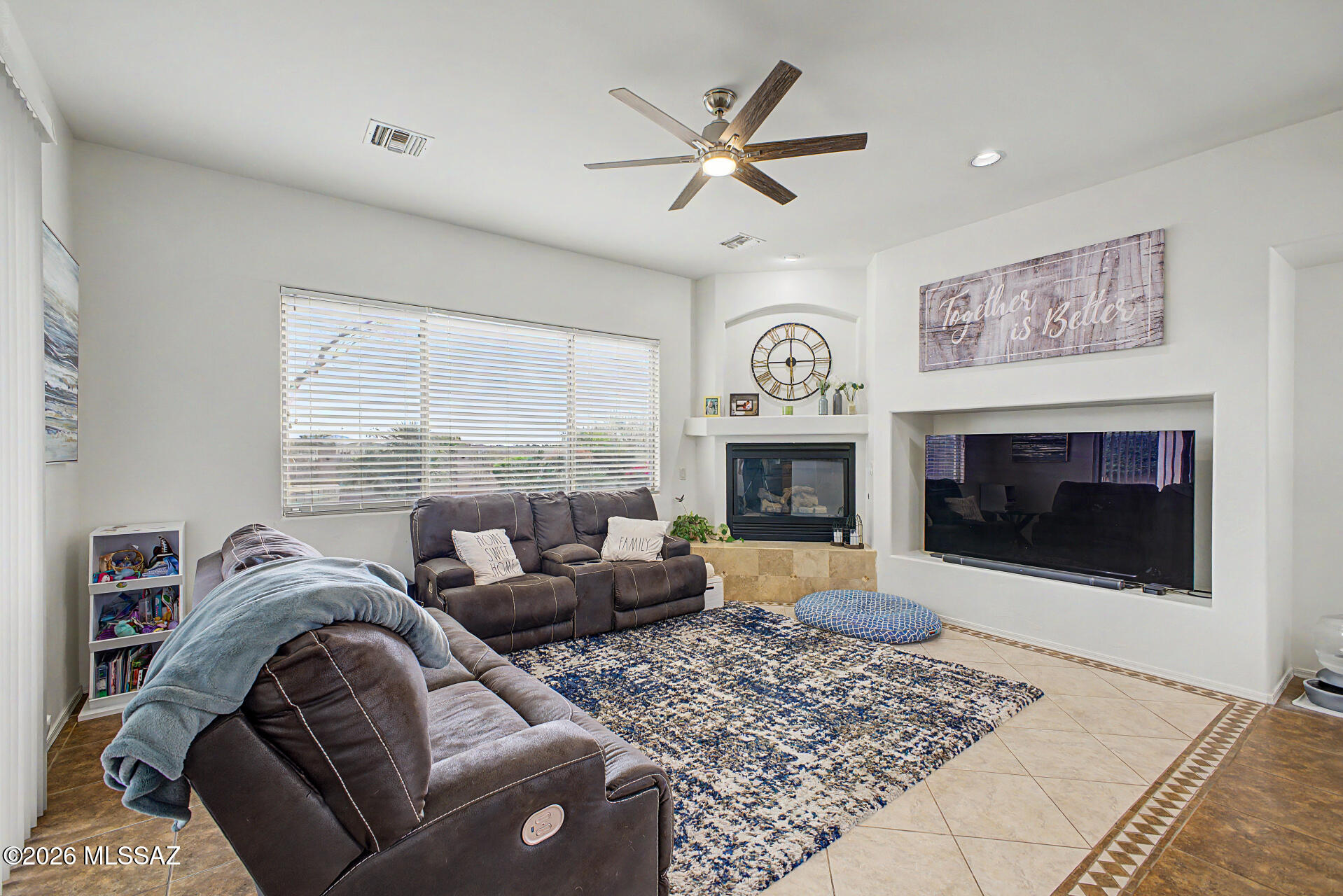 Rancho Del Lago (541-607) - Residential