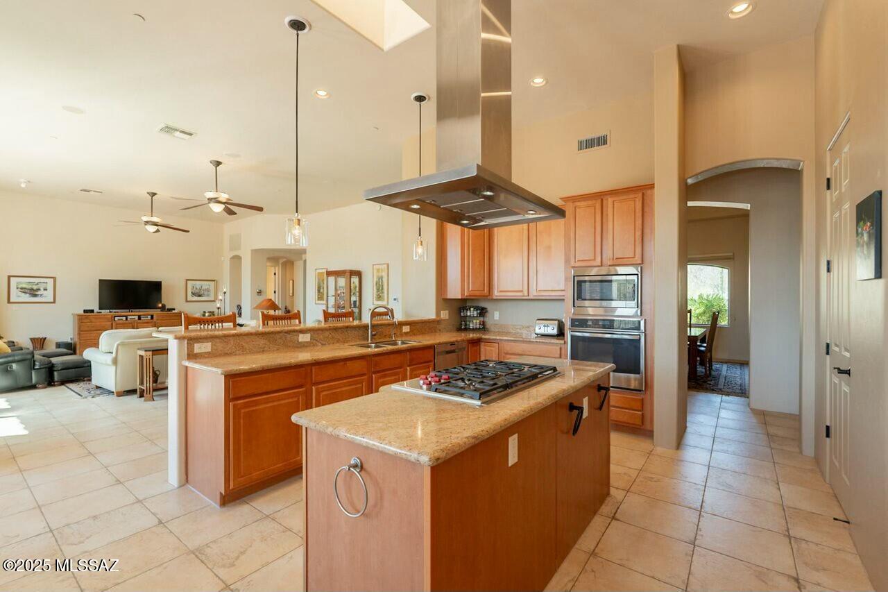 Dos Lagos at Dove Mountain (1-91) - Residential