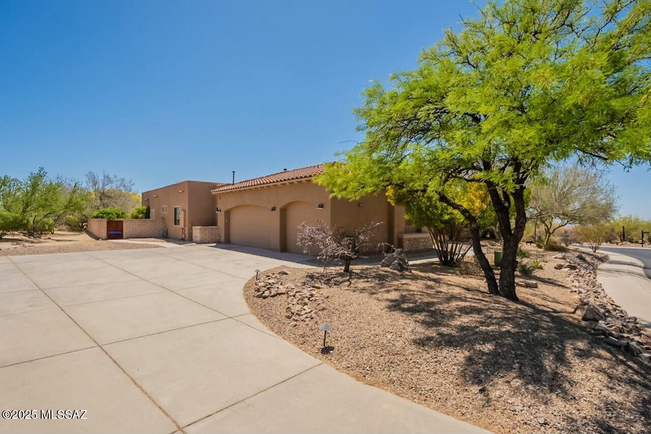 Dos Lagos at Dove Mountain (1-91) - Residential