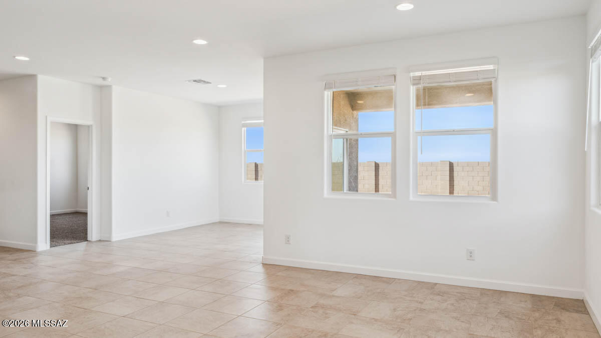 Saguaro Bloom 7A - Residential