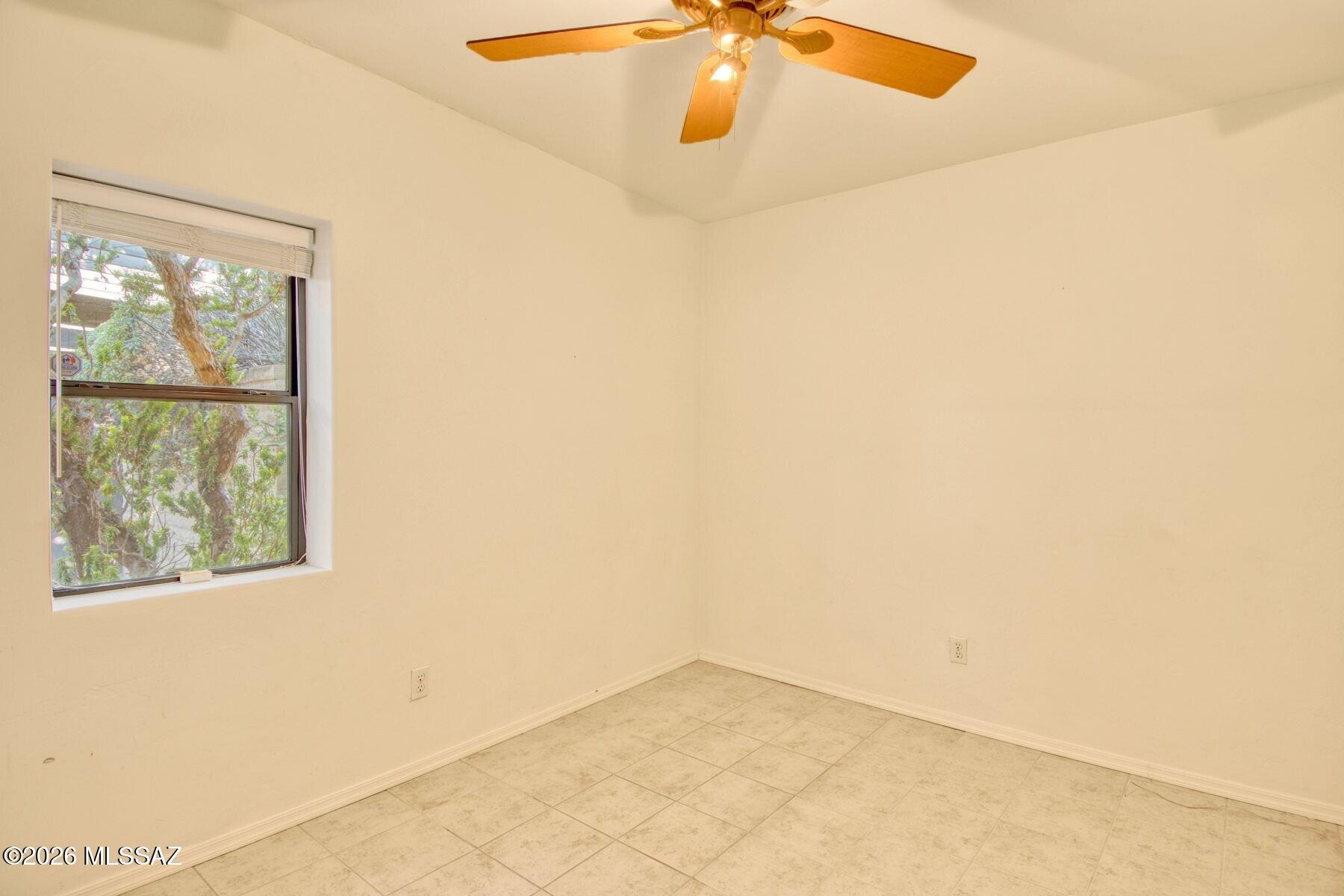 Windsor Park NO 3 (1-24) - Residential