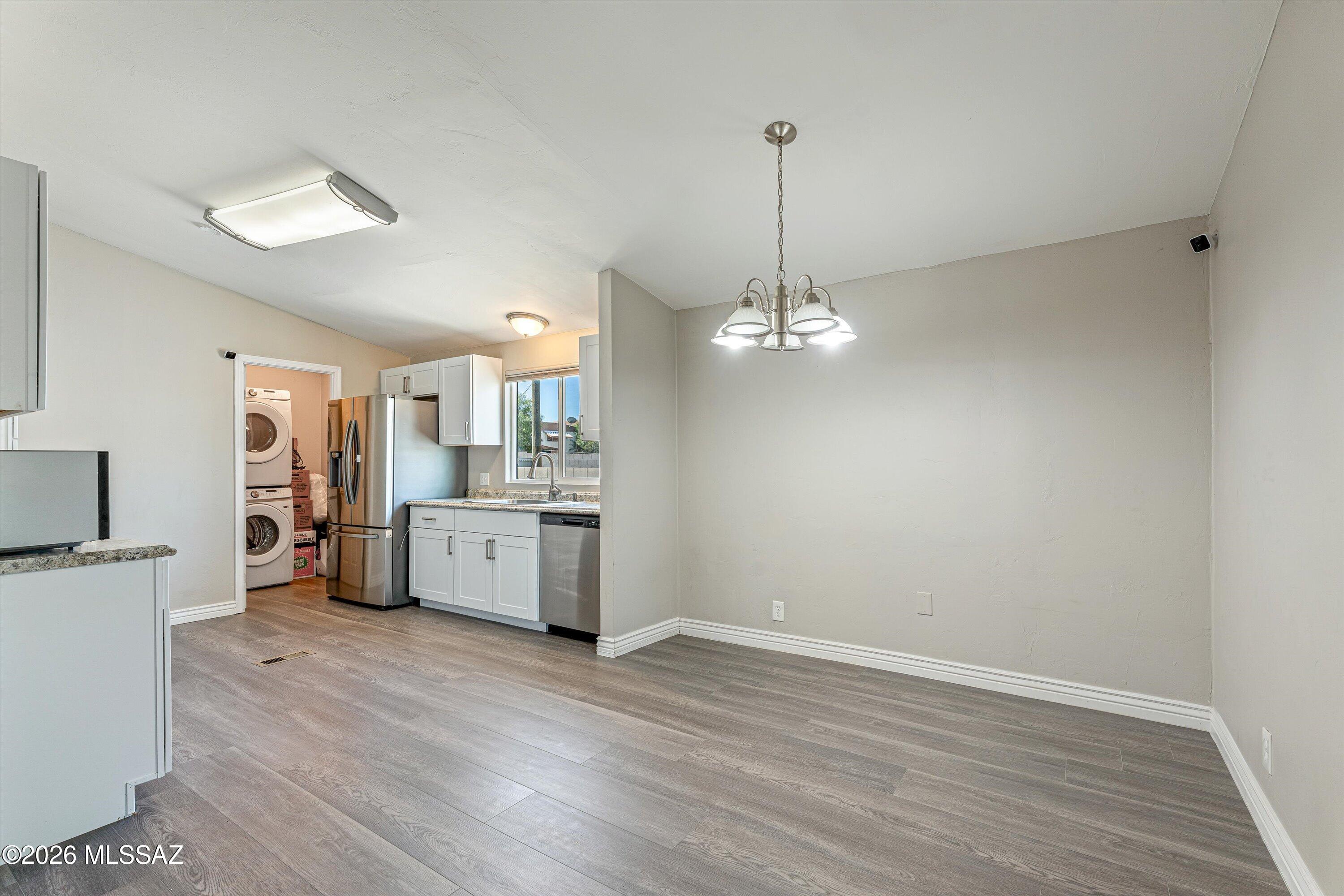 Palm Grove Estates - Residential