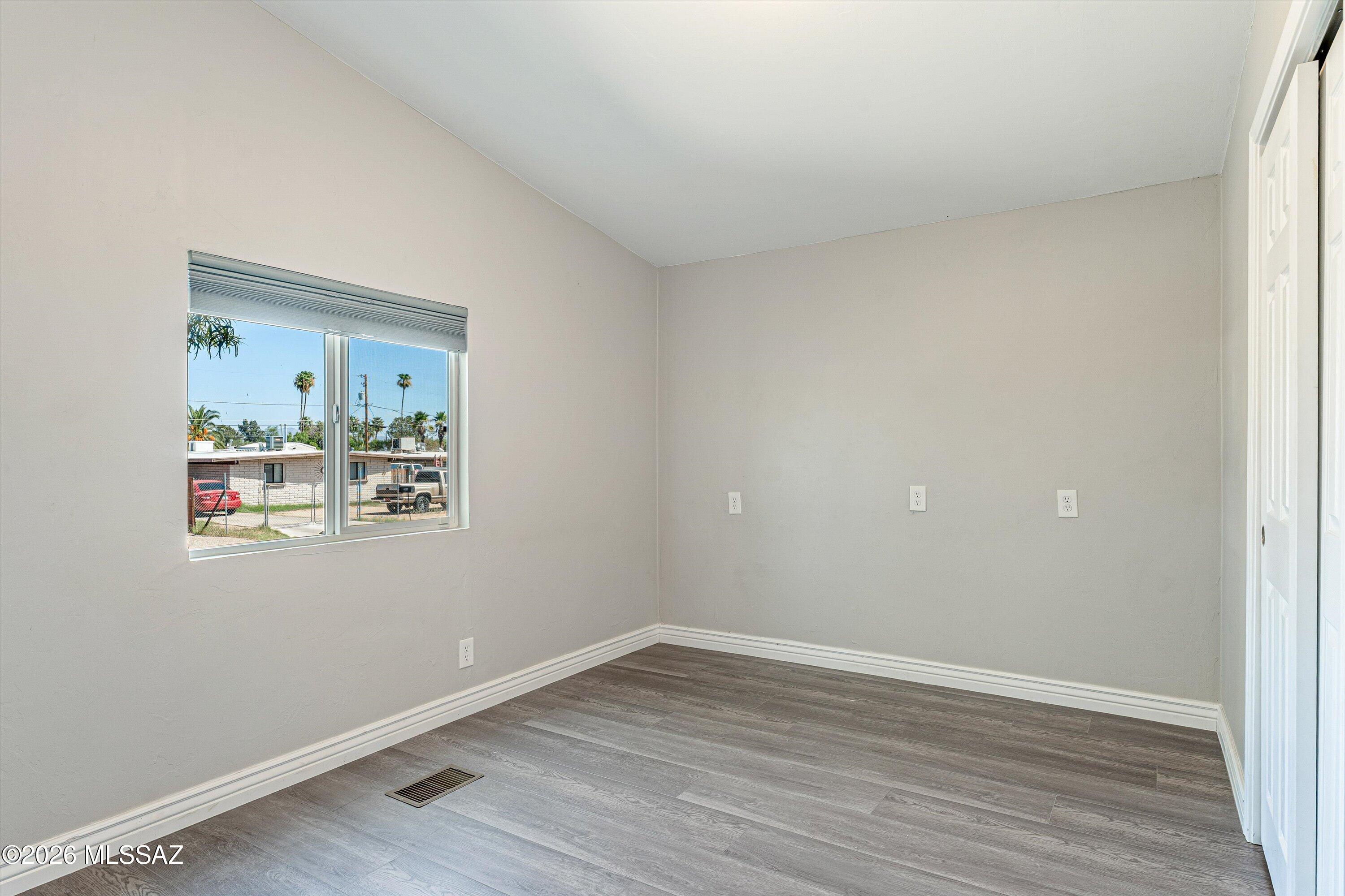 Palm Grove Estates - Residential