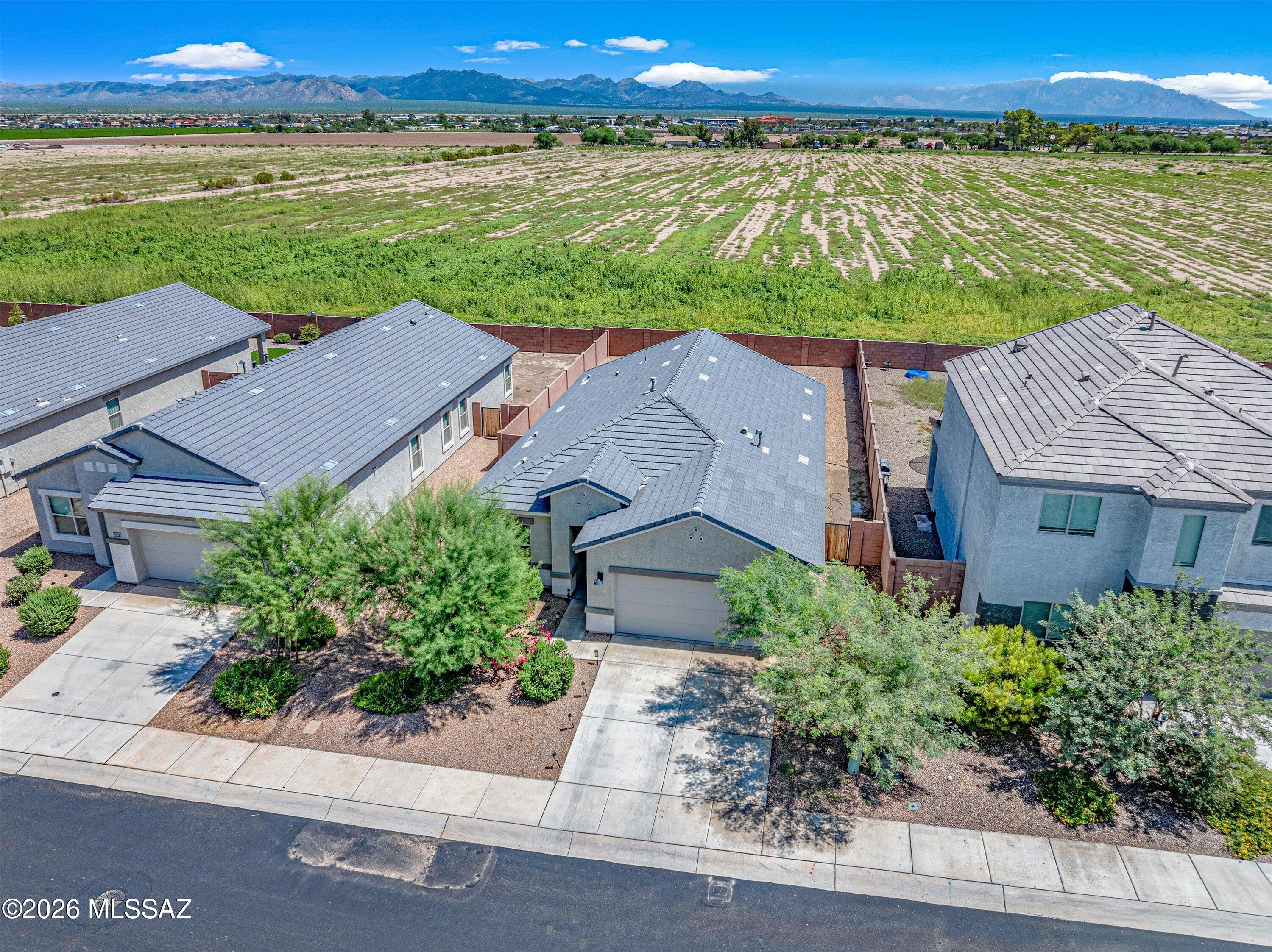 The Village at Barnett - Residential