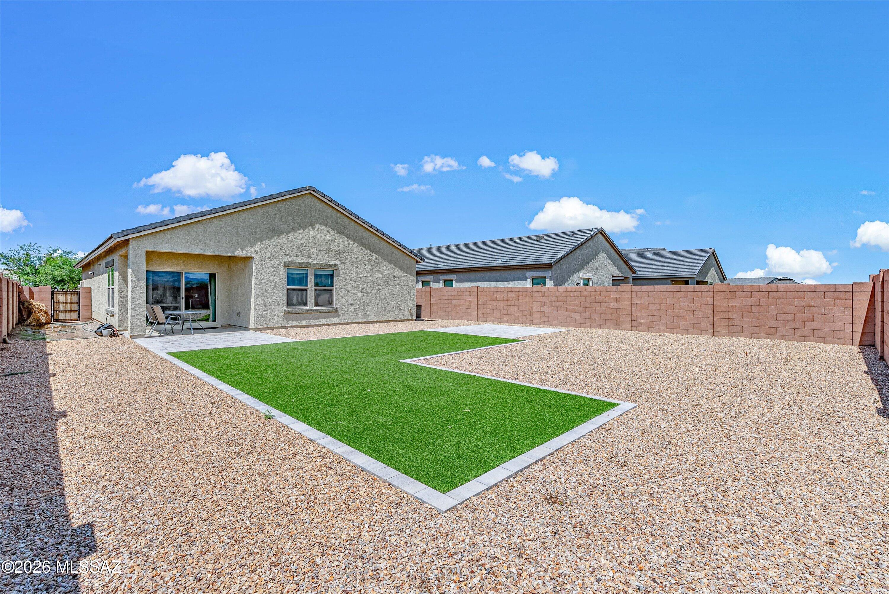 The Village at Barnett - Residential