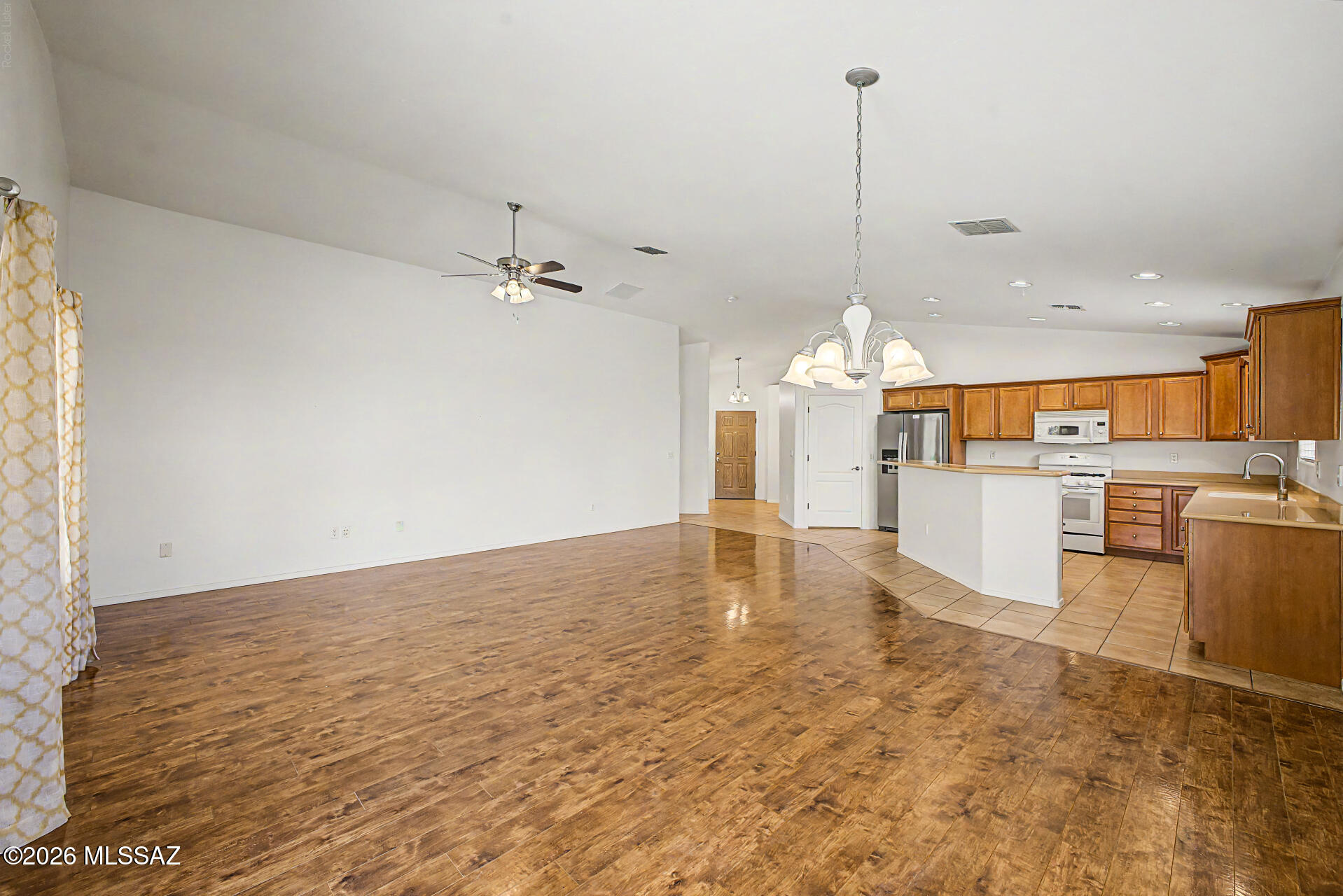 Oasis Santa Rita (1-298) - Residential