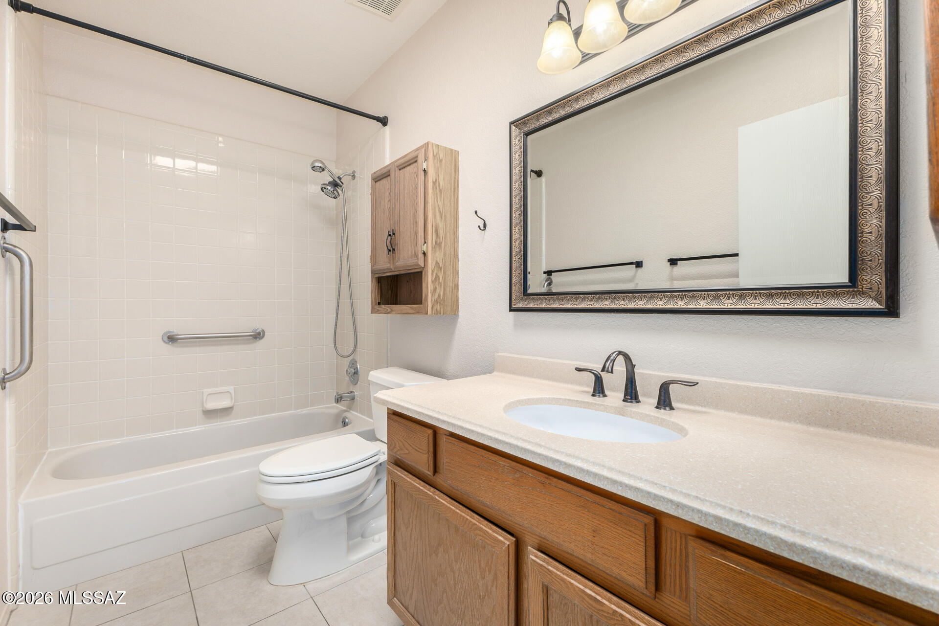 La Cholla Hills(1-313) - Residential