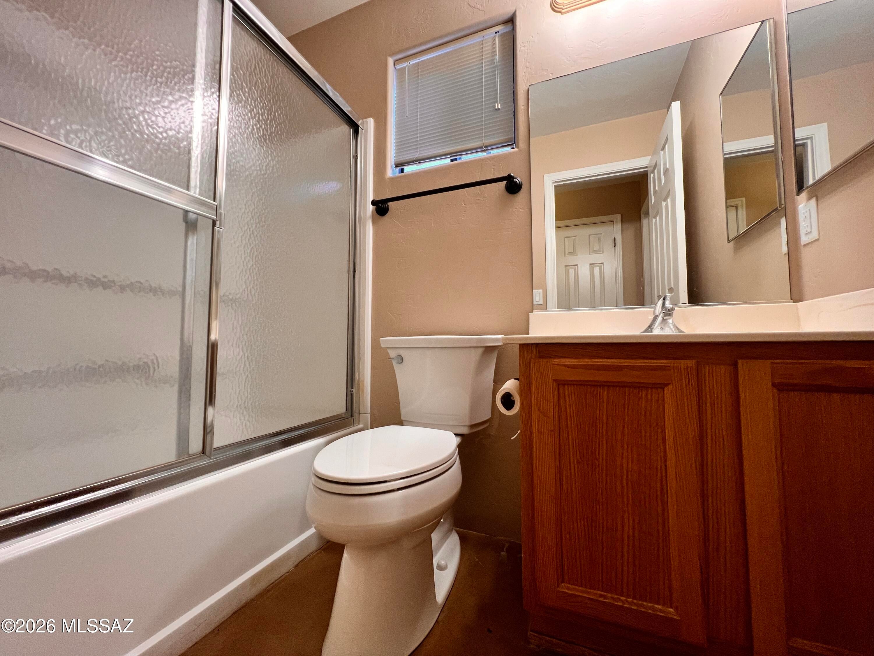 Barrio Centro (1-84) - Residential Lease