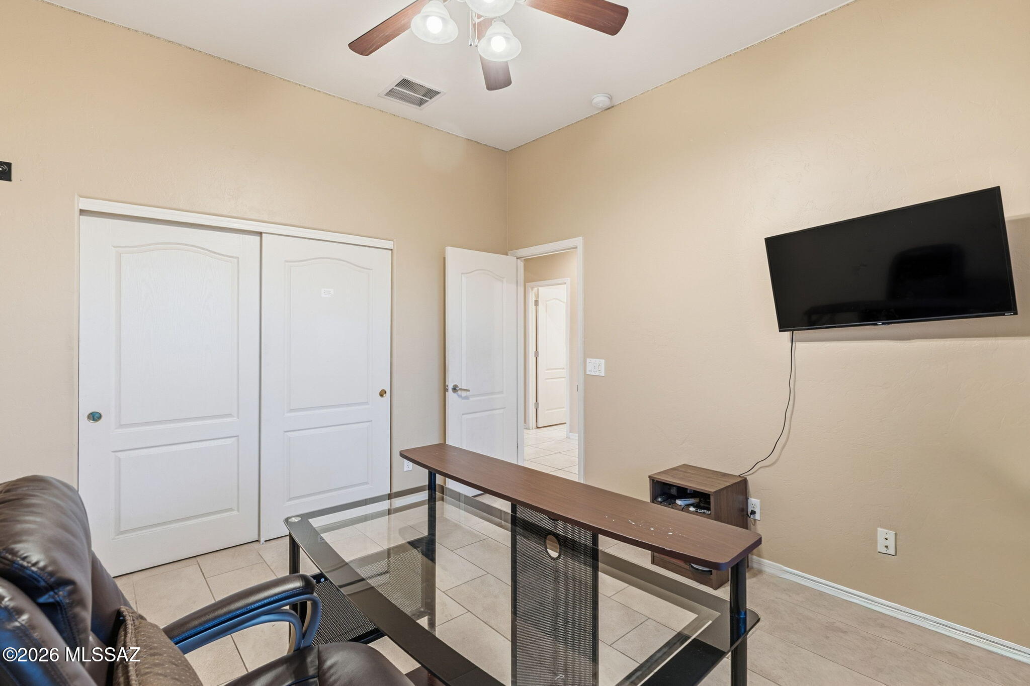 Mira Vista (1-60) - Residential