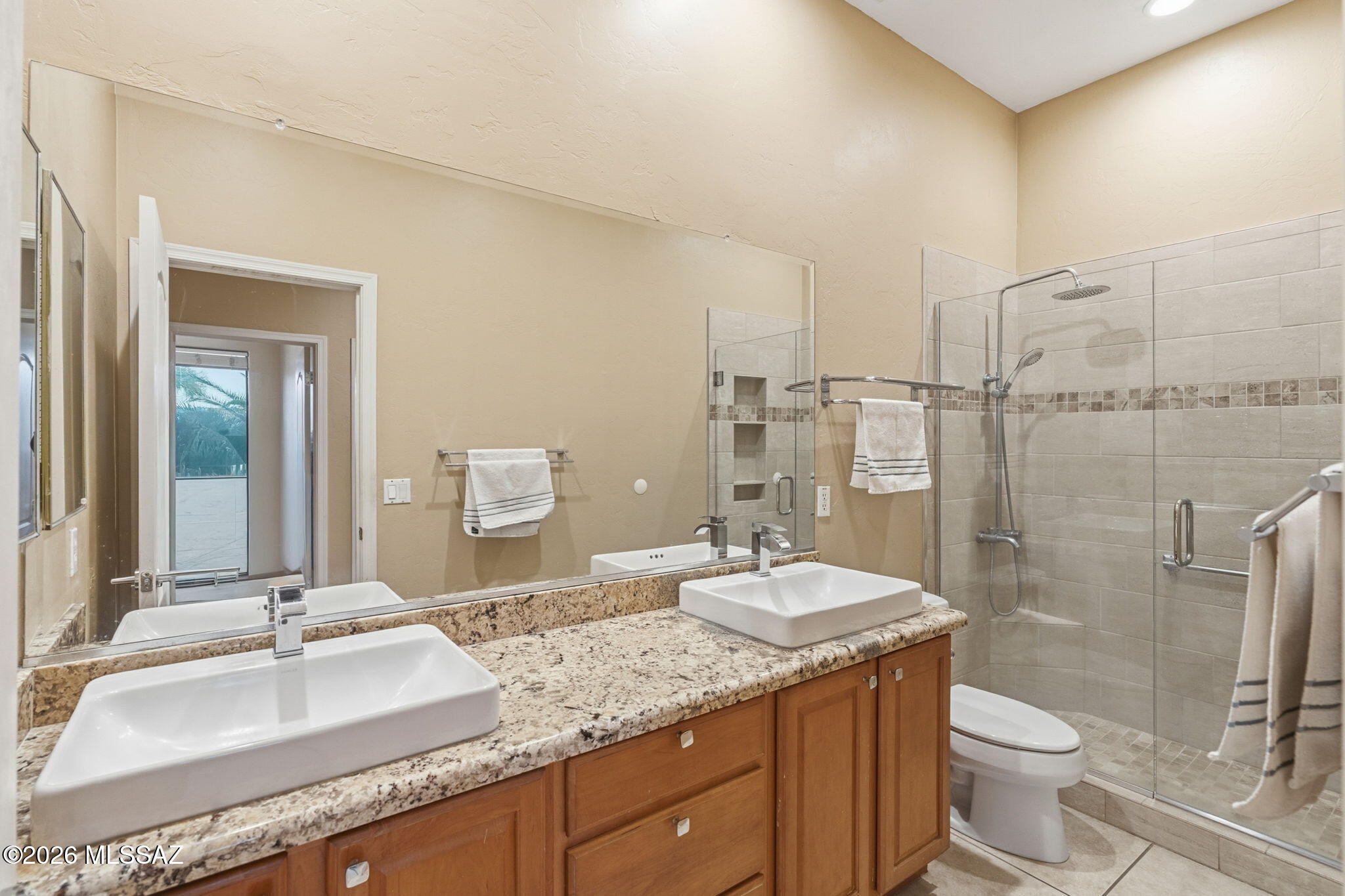 Mira Vista (1-60) - Residential