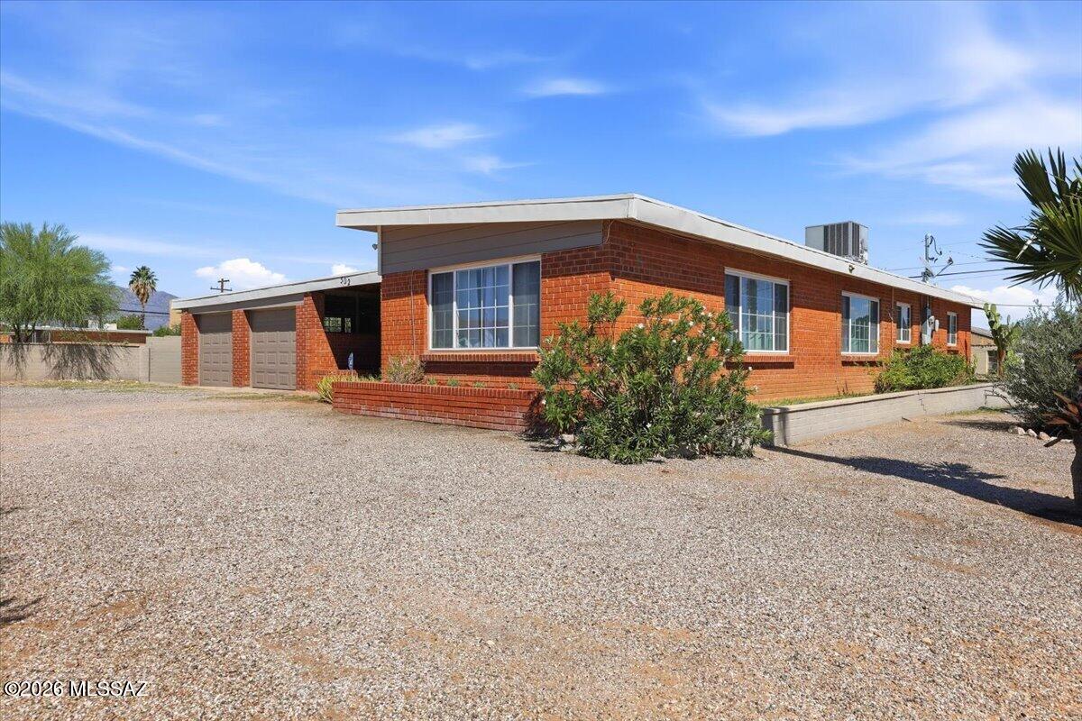Crest View - Residential