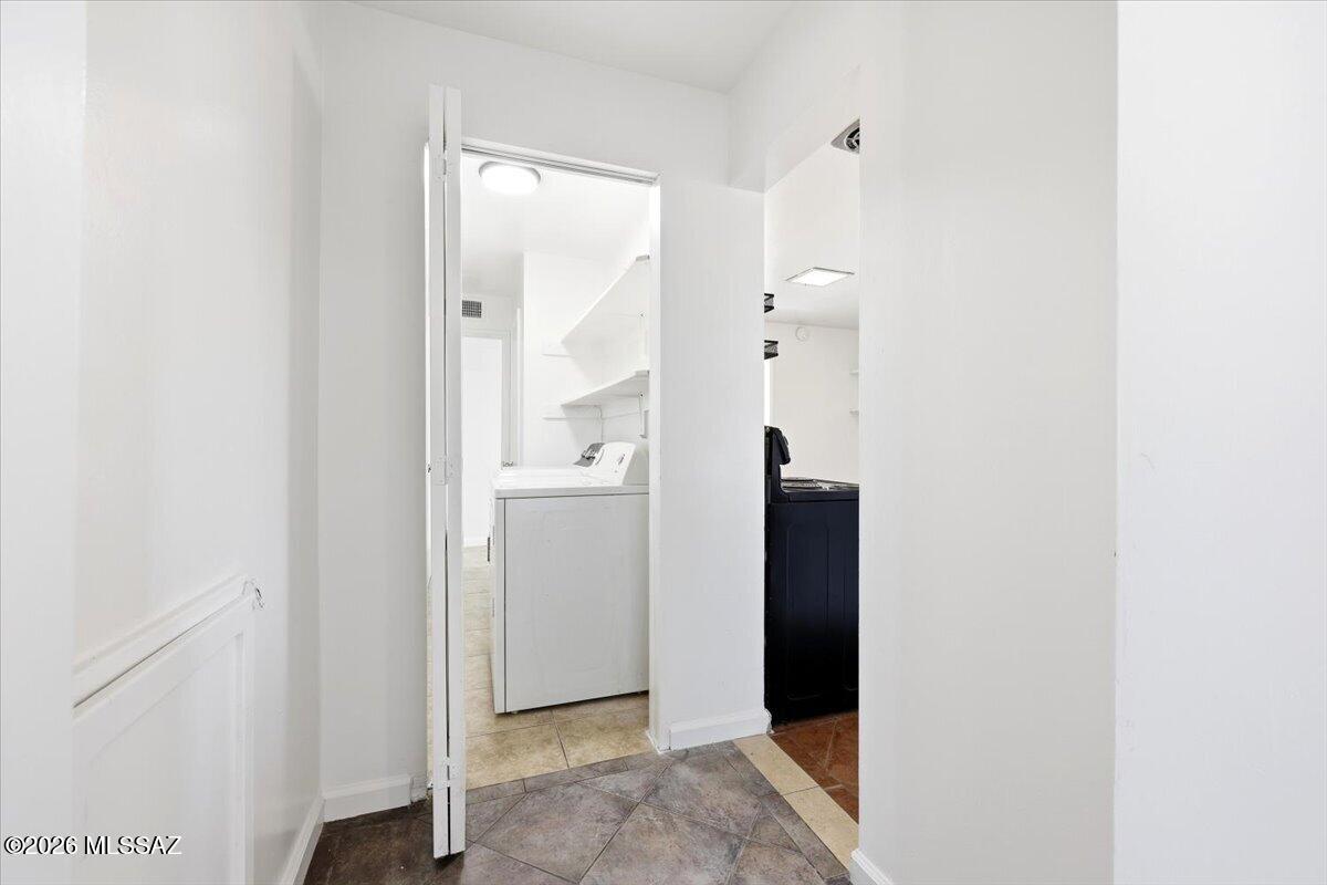 Crest View - Residential
