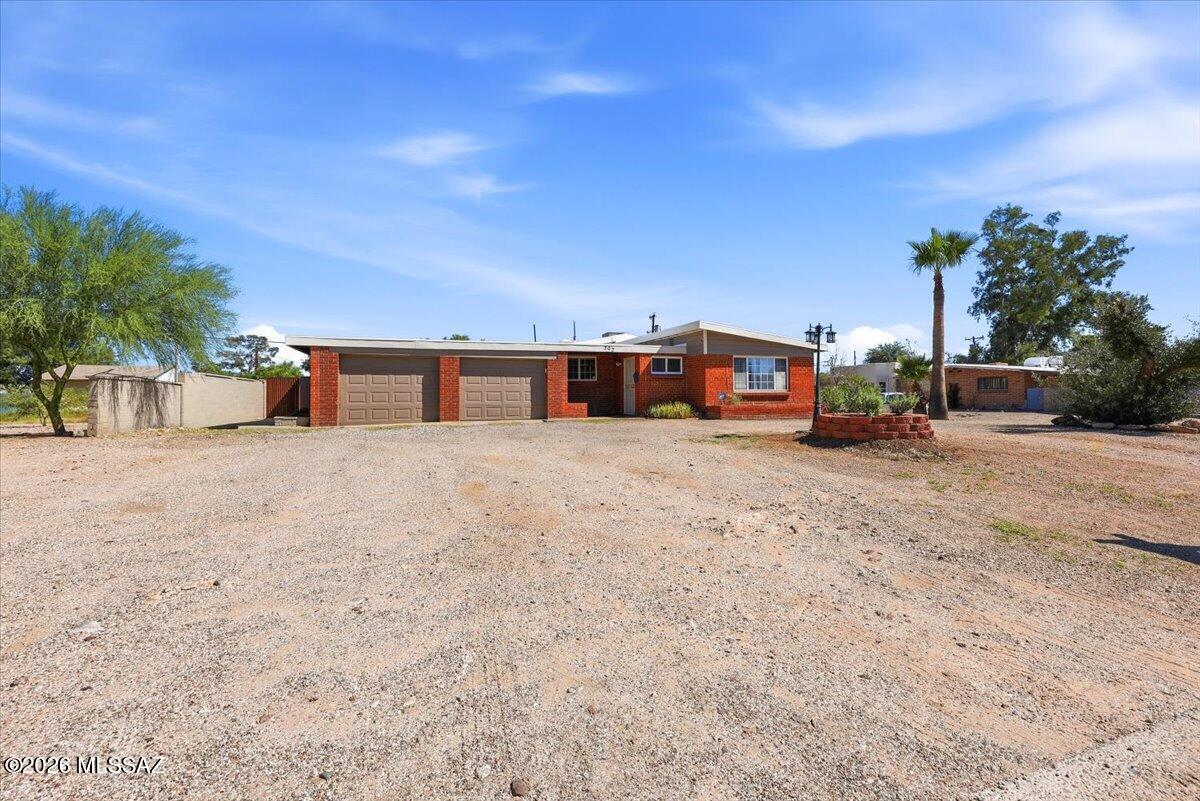 Crest View - Residential