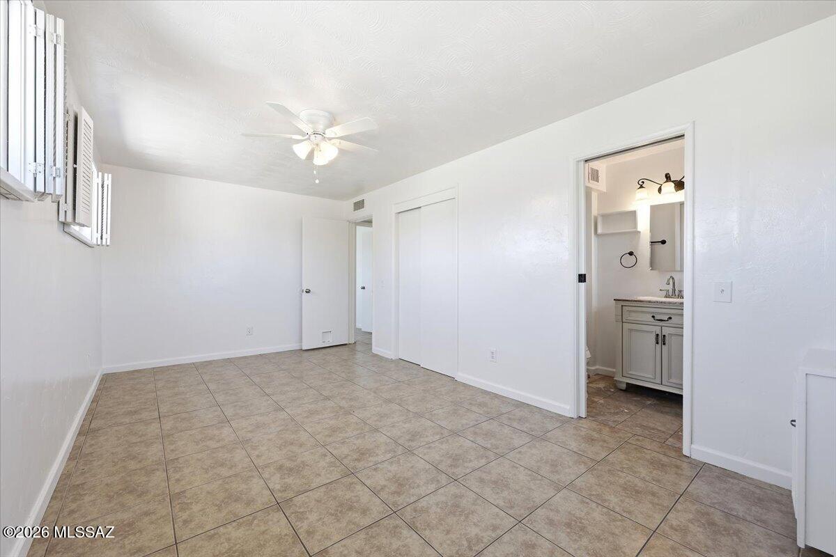 Crest View - Residential