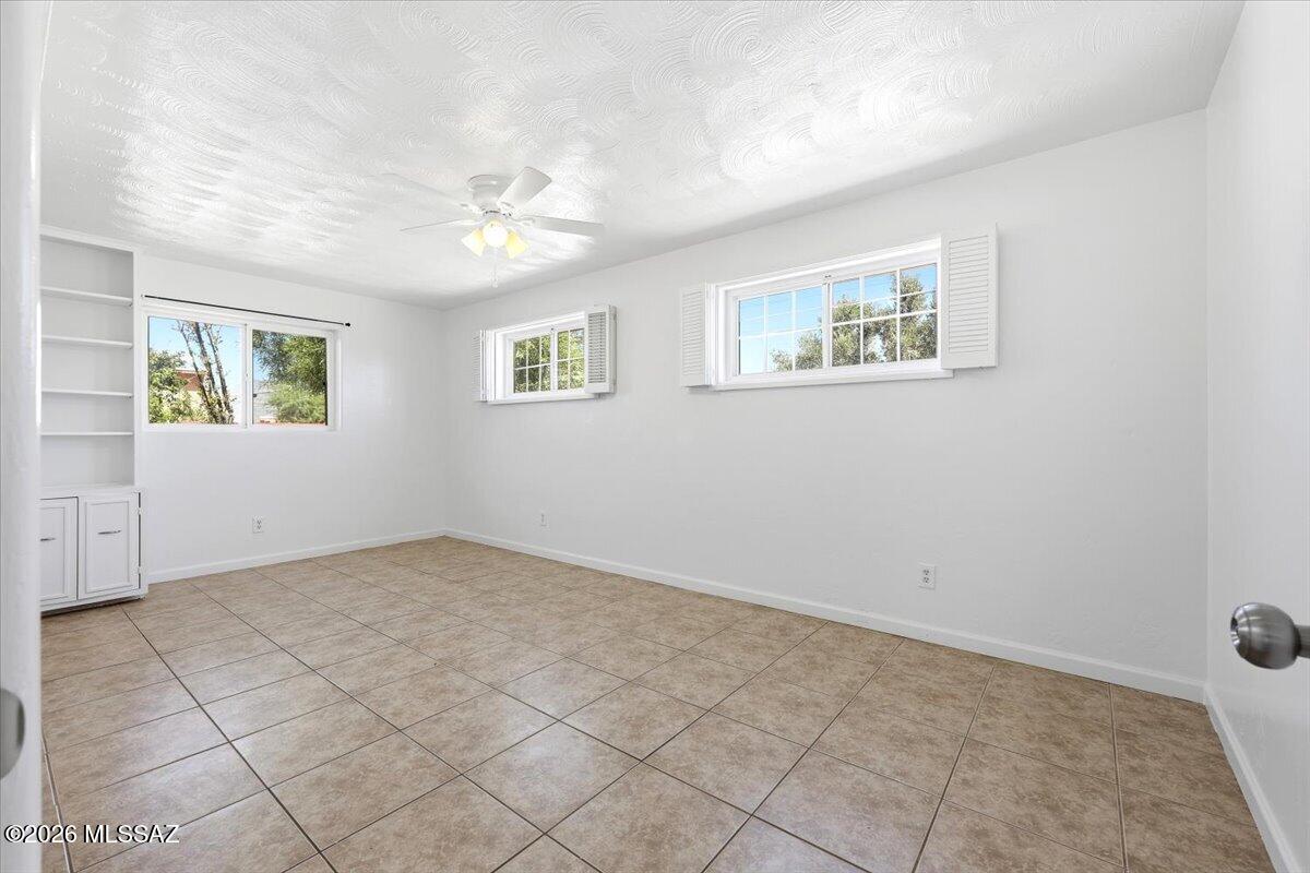 Crest View - Residential