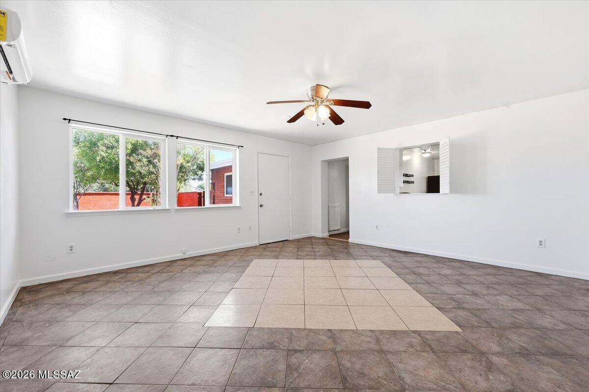 Crest View - Residential