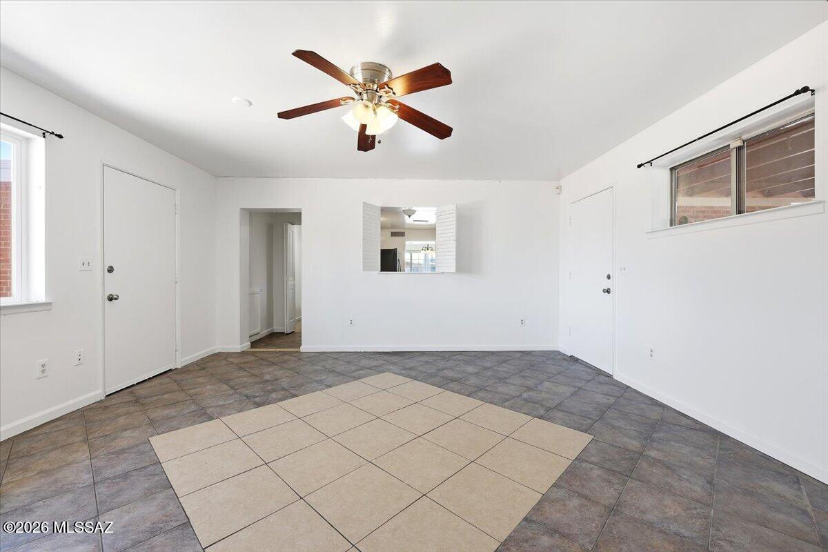 Crest View - Residential