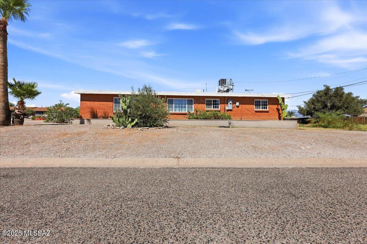 Crest View - Residential