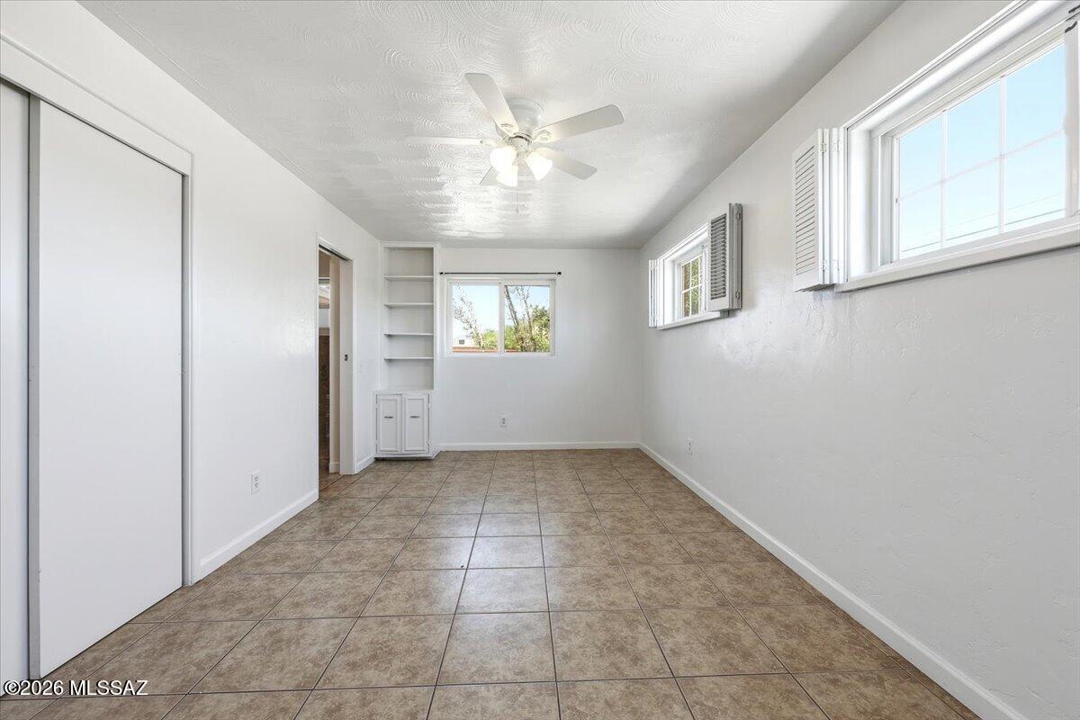 Crest View - Residential