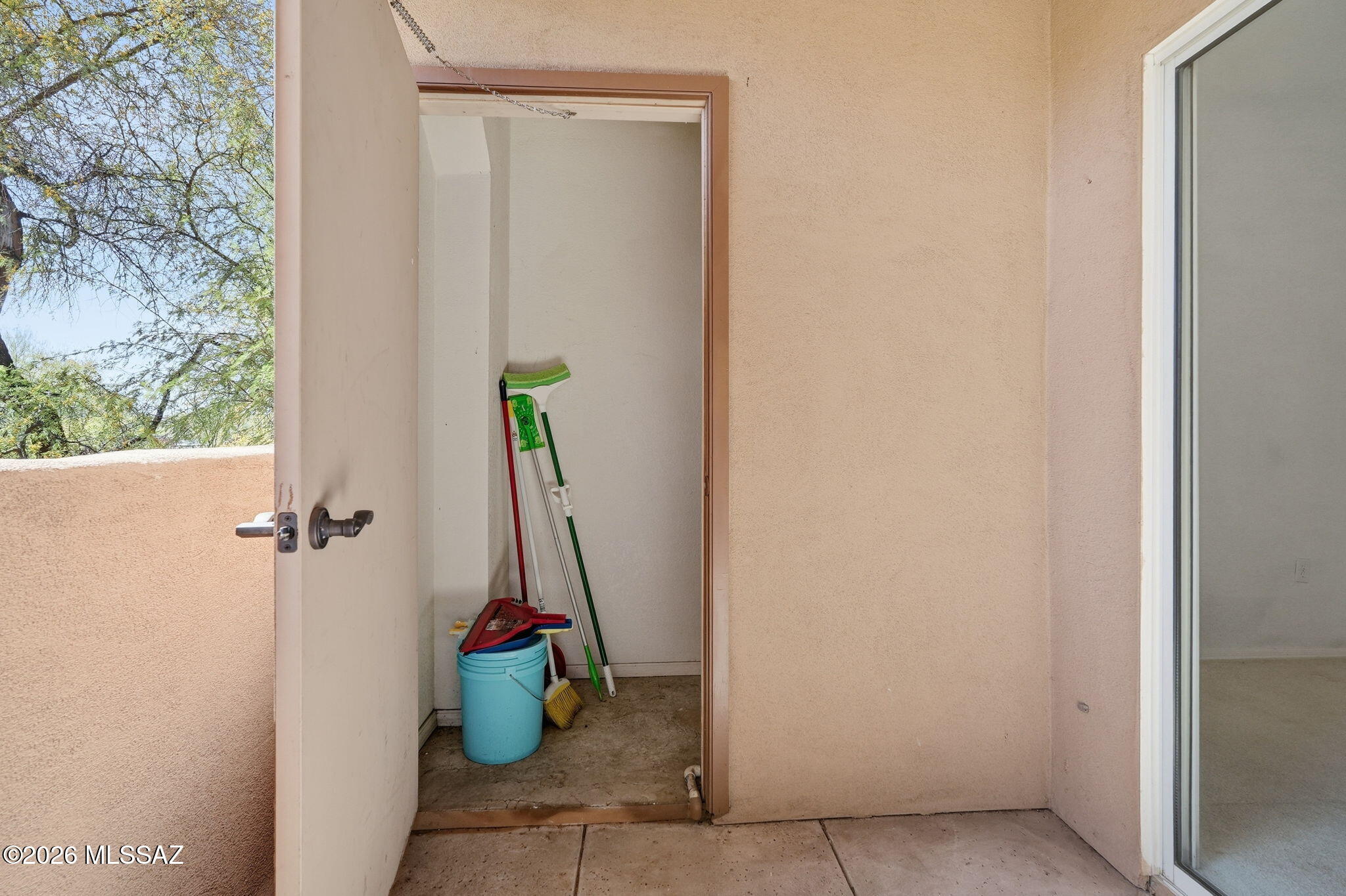 Pinnacle Canyon Condominium - Residential