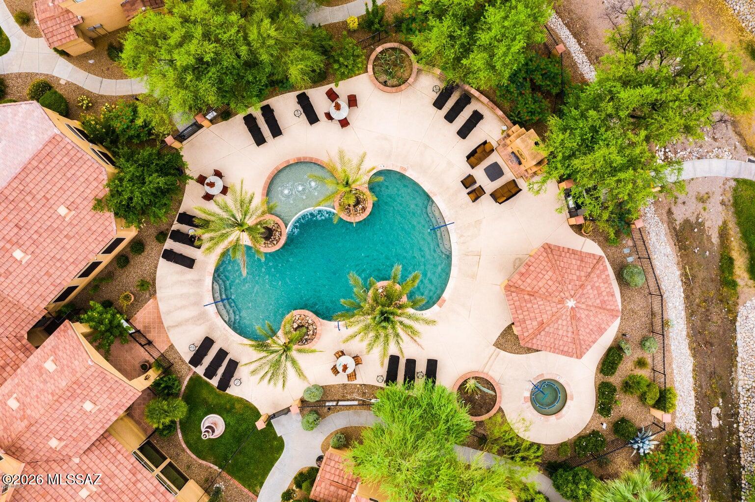 Pinnacle Canyon Condominium - Residential