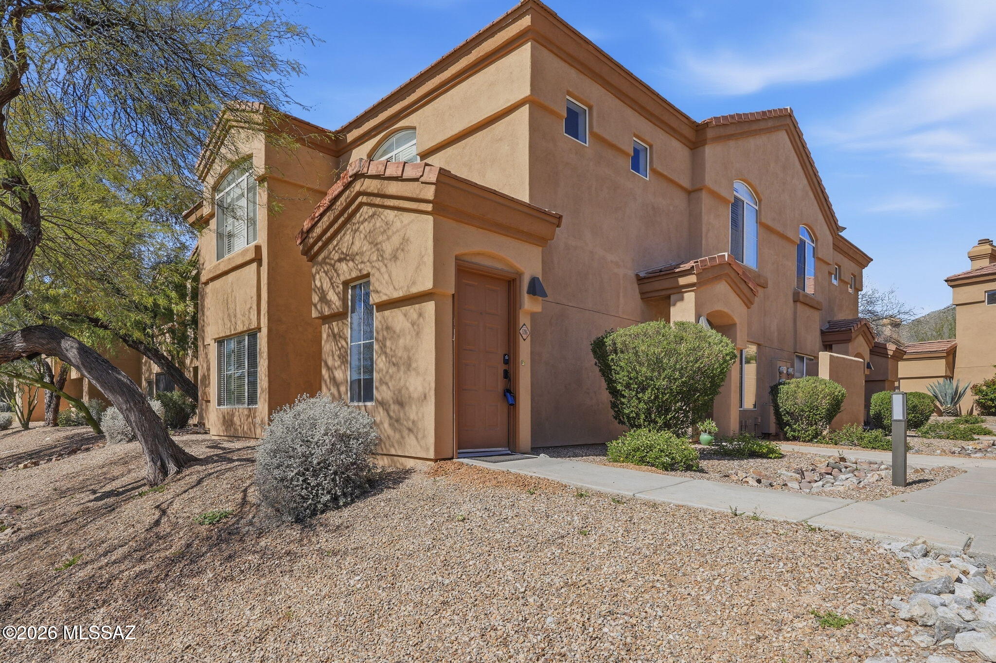 Pinnacle Canyon Condominium - Residential