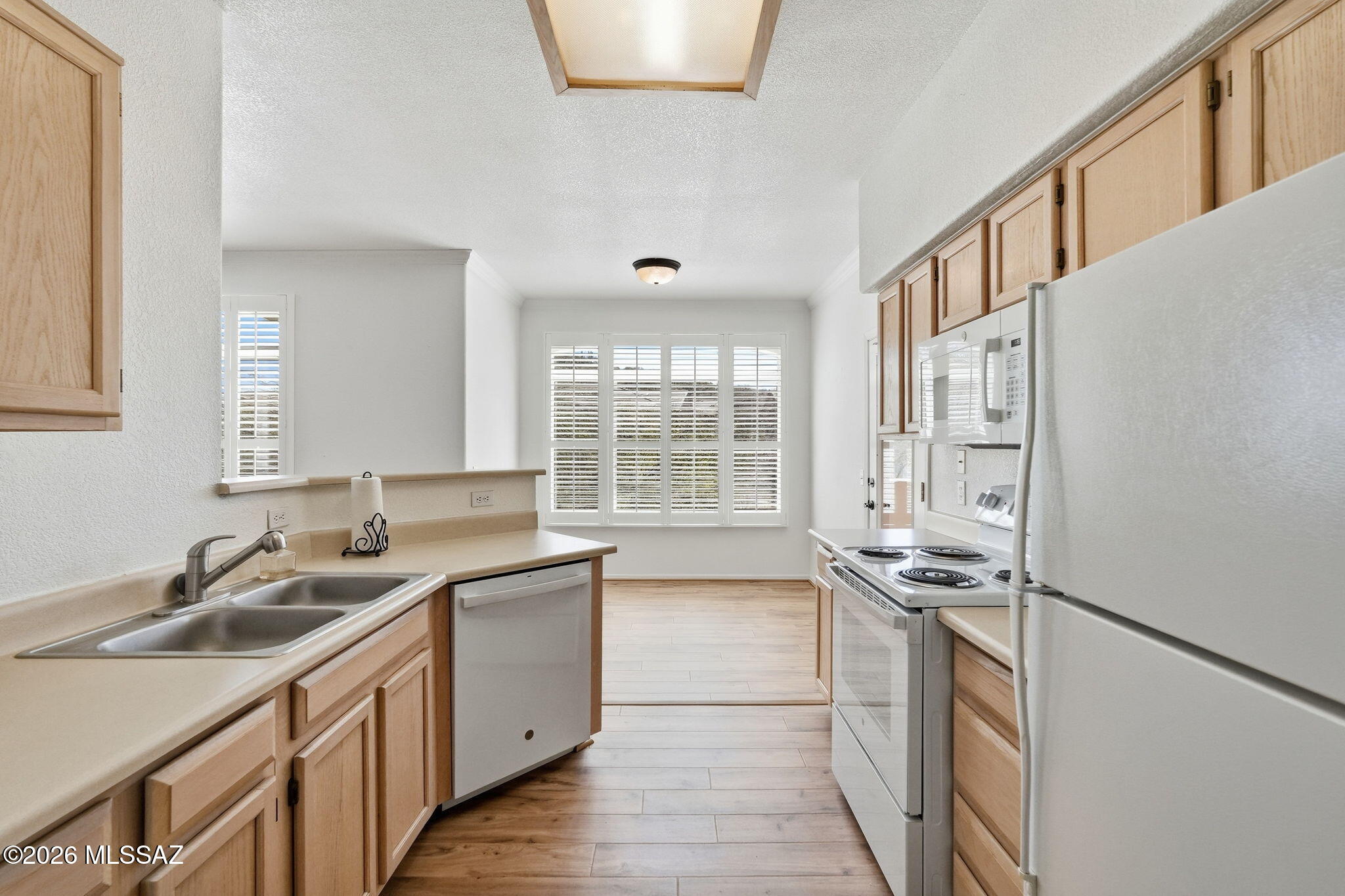 Pinnacle Canyon Condominium - Residential