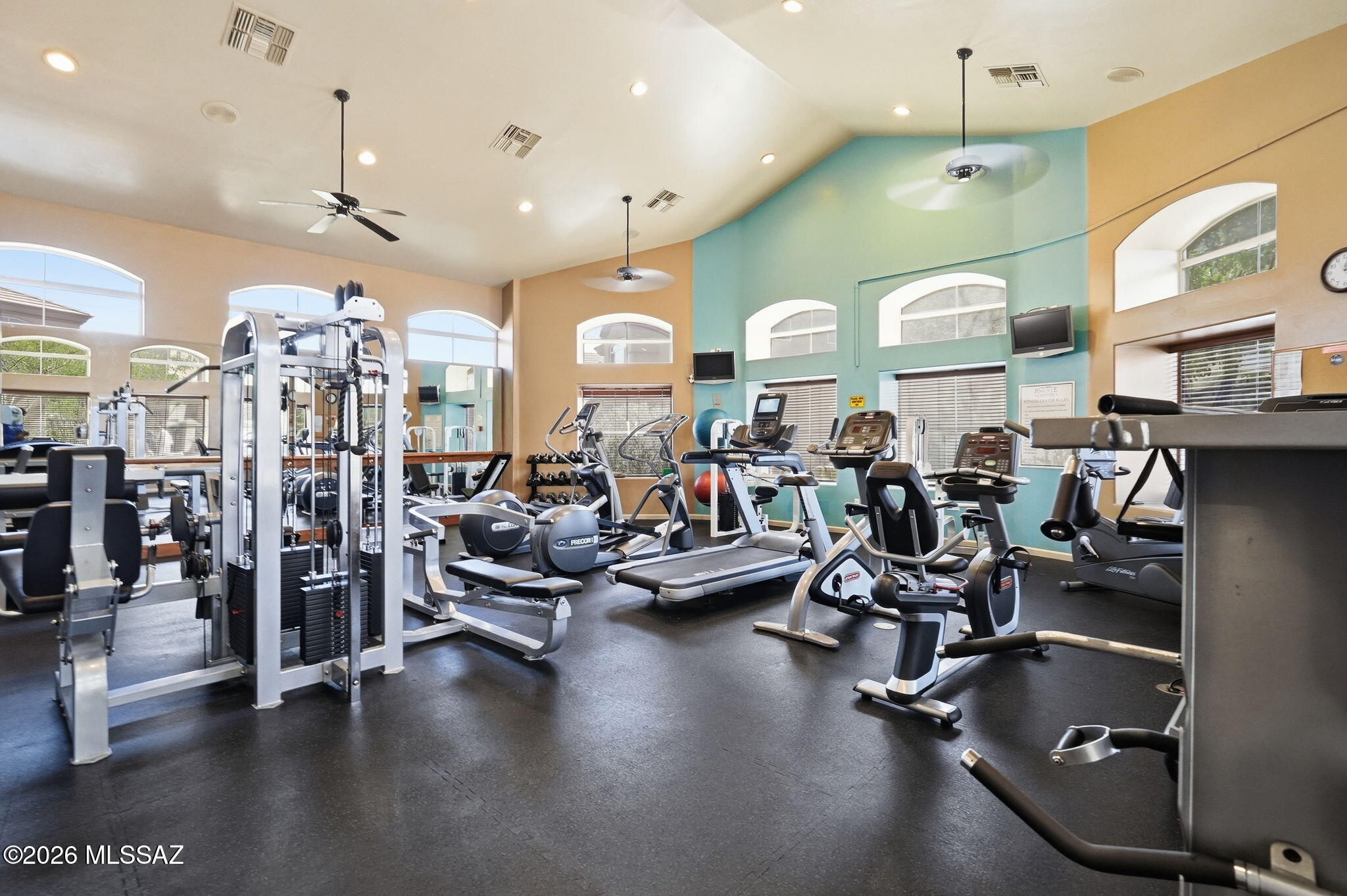 Pinnacle Canyon Condominium - Residential