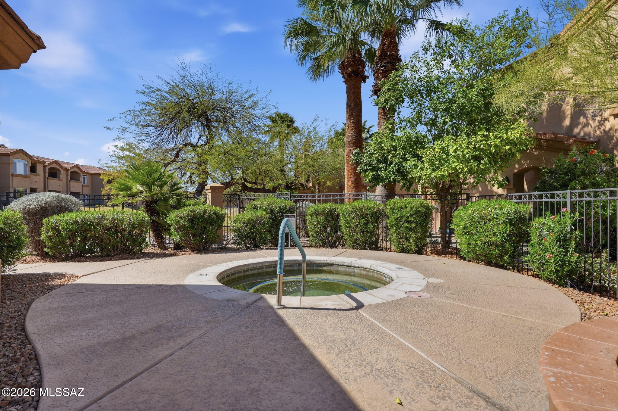 Pinnacle Canyon Condominium - Residential