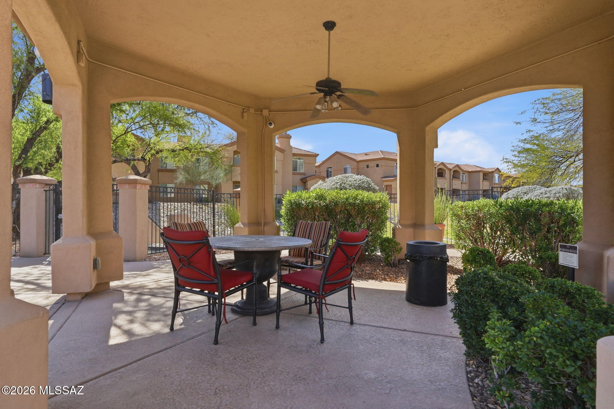 Pinnacle Canyon Condominium - Residential